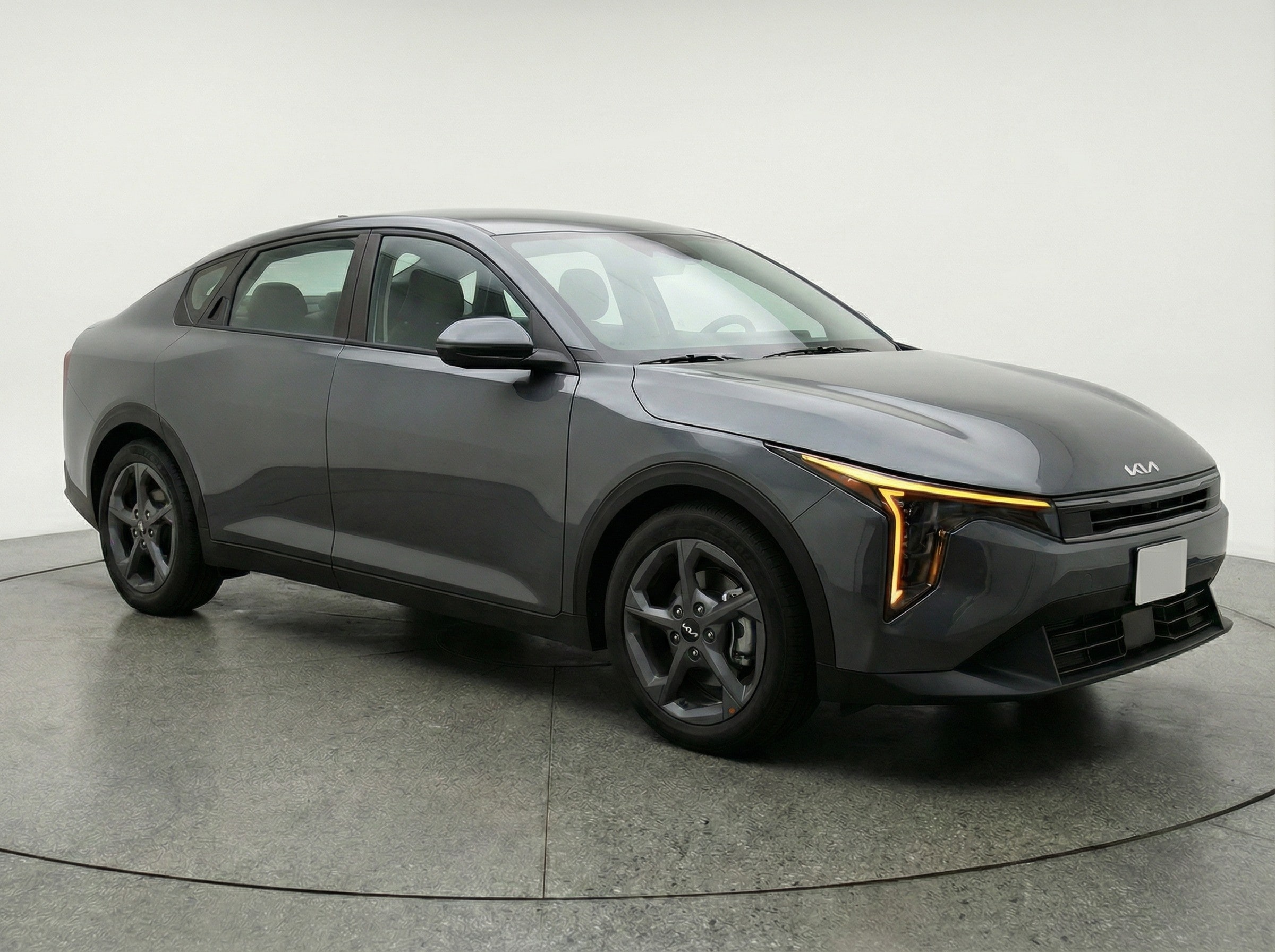 Thumbnail: 2025 Kia K4 - 1