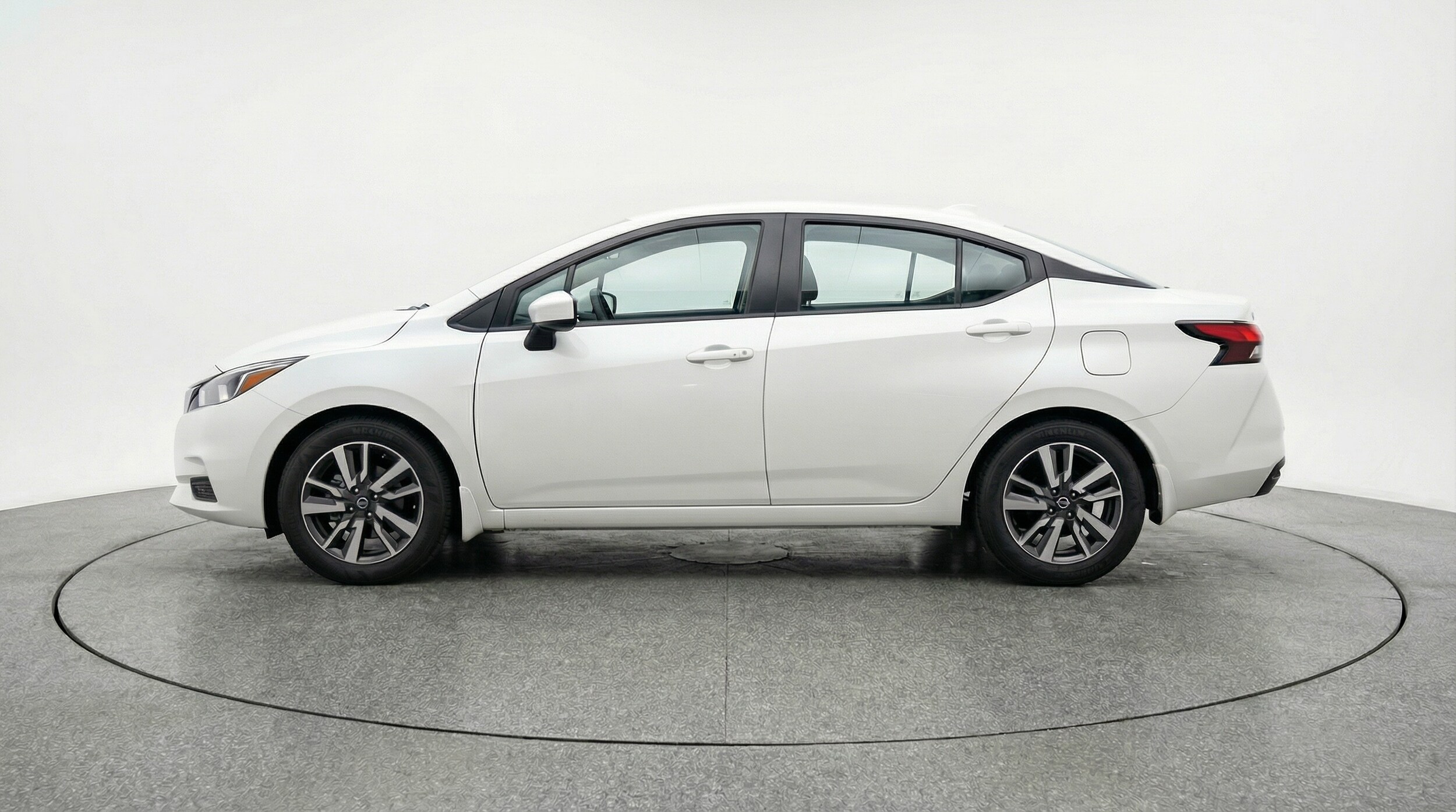 Thumbnail: 2025 Nissan Versa - 4