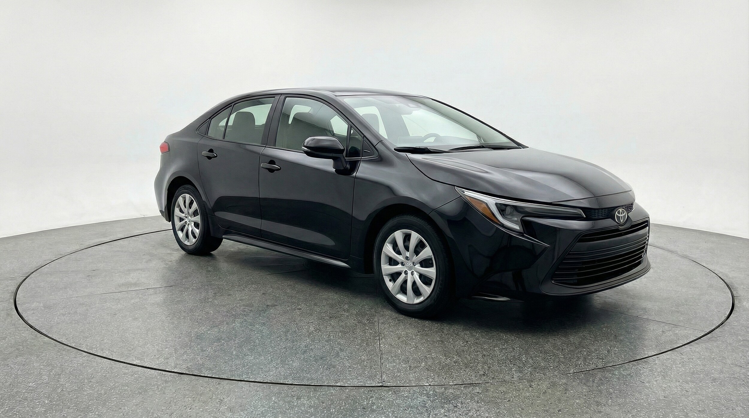 Thumbnail: 2025 Toyota Corolla - 1