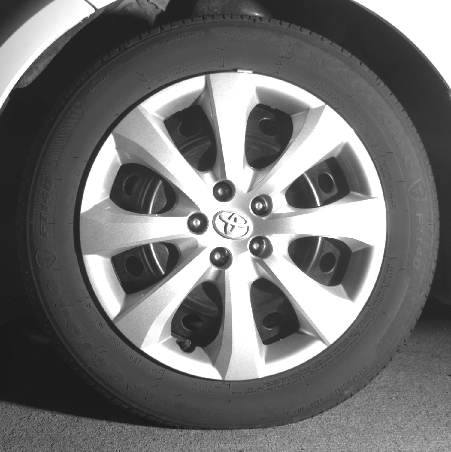 Thumbnail: 2025 Toyota Corolla - 9