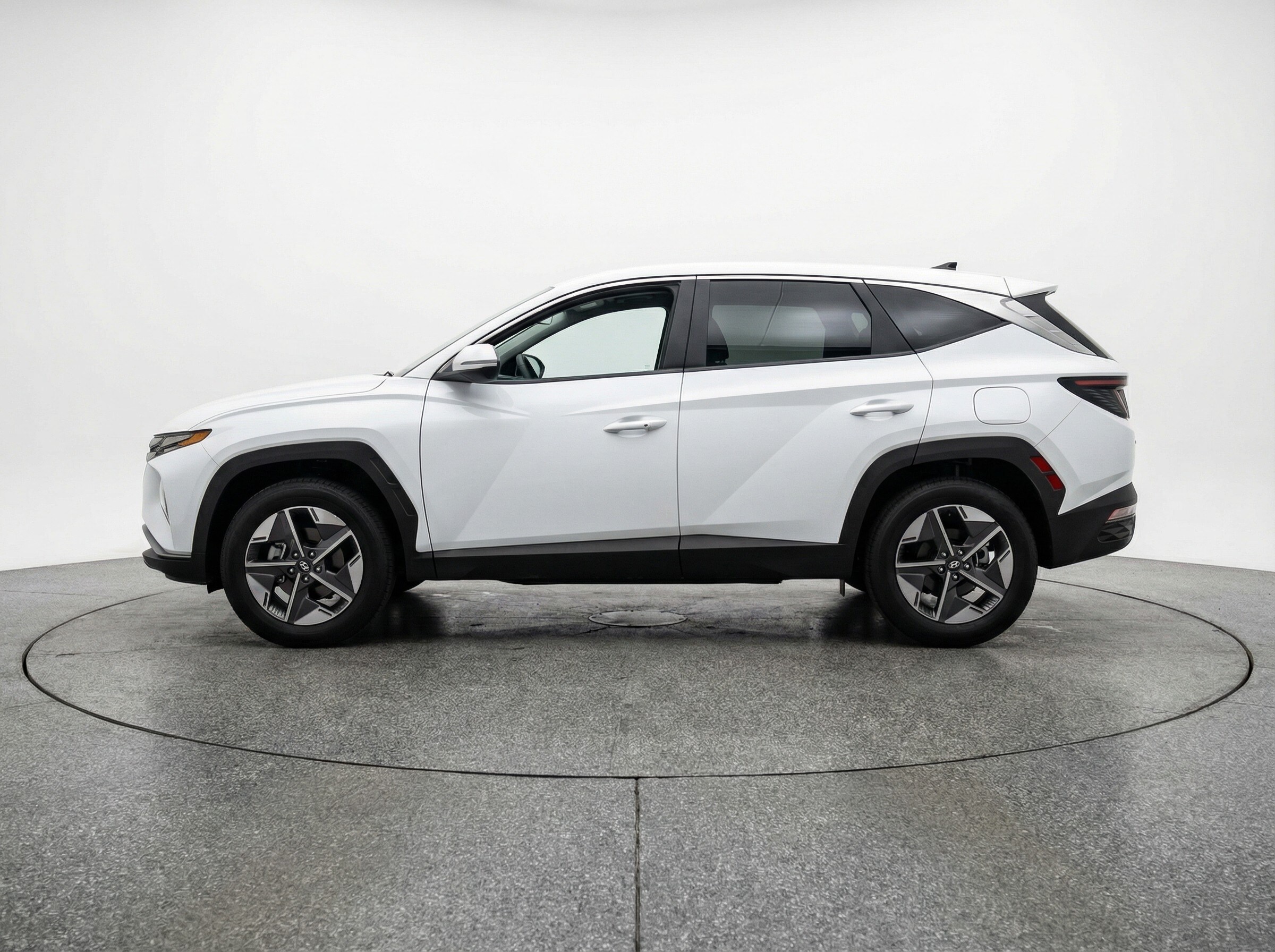 Thumbnail: 2025 Hyundai Tucson - 4