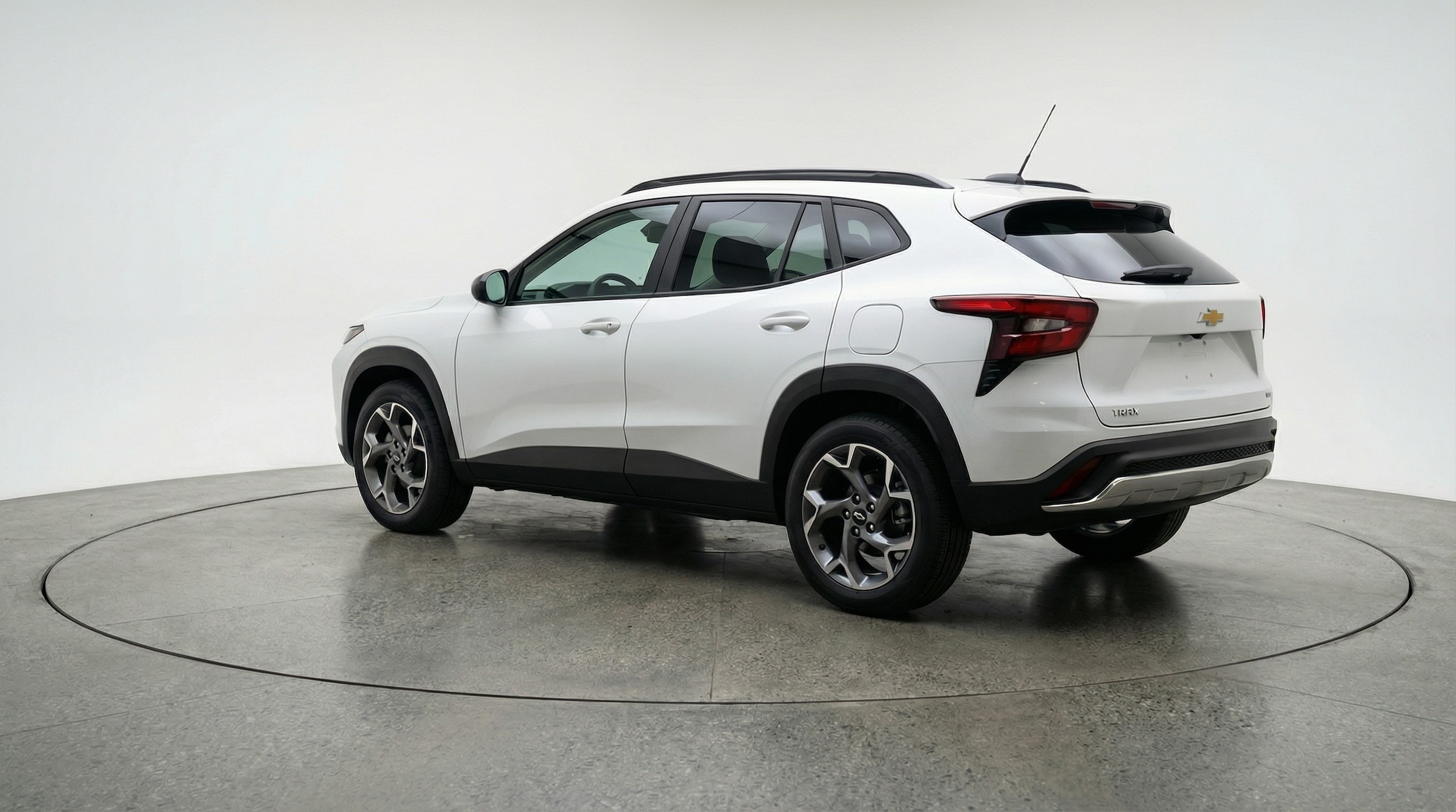 Thumbnail: 2025 Chevrolet Trax - 5