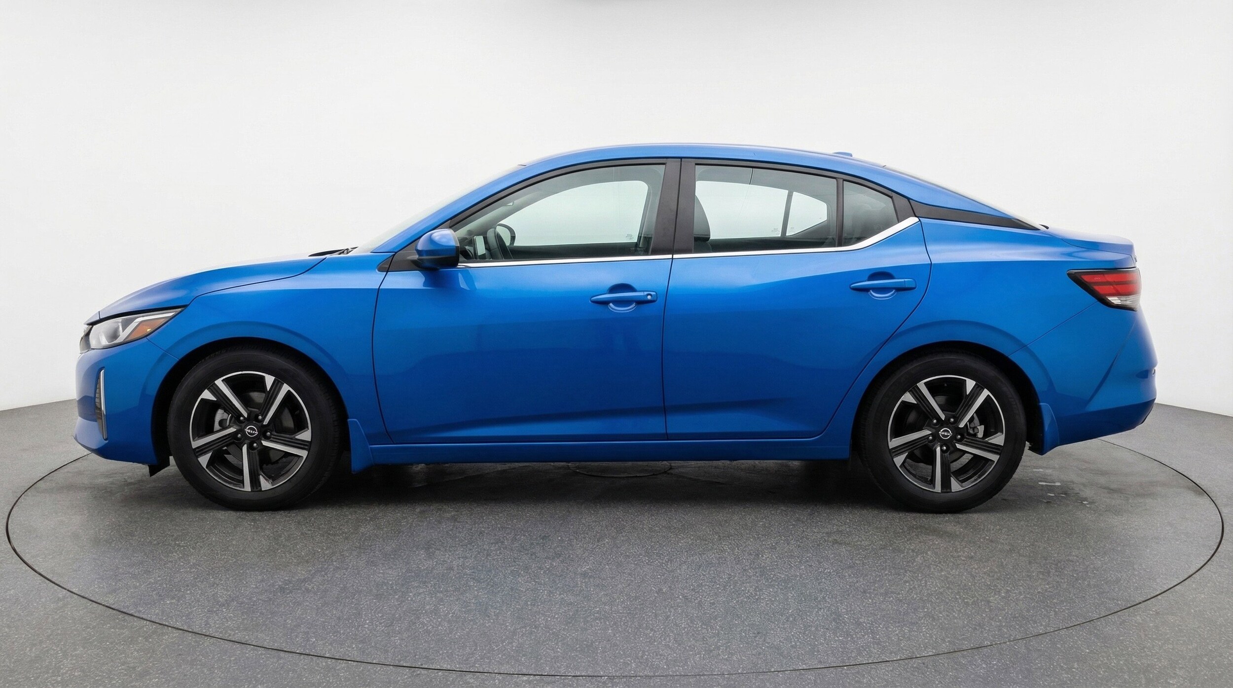 Thumbnail: 2025 Nissan Sentra - 5
