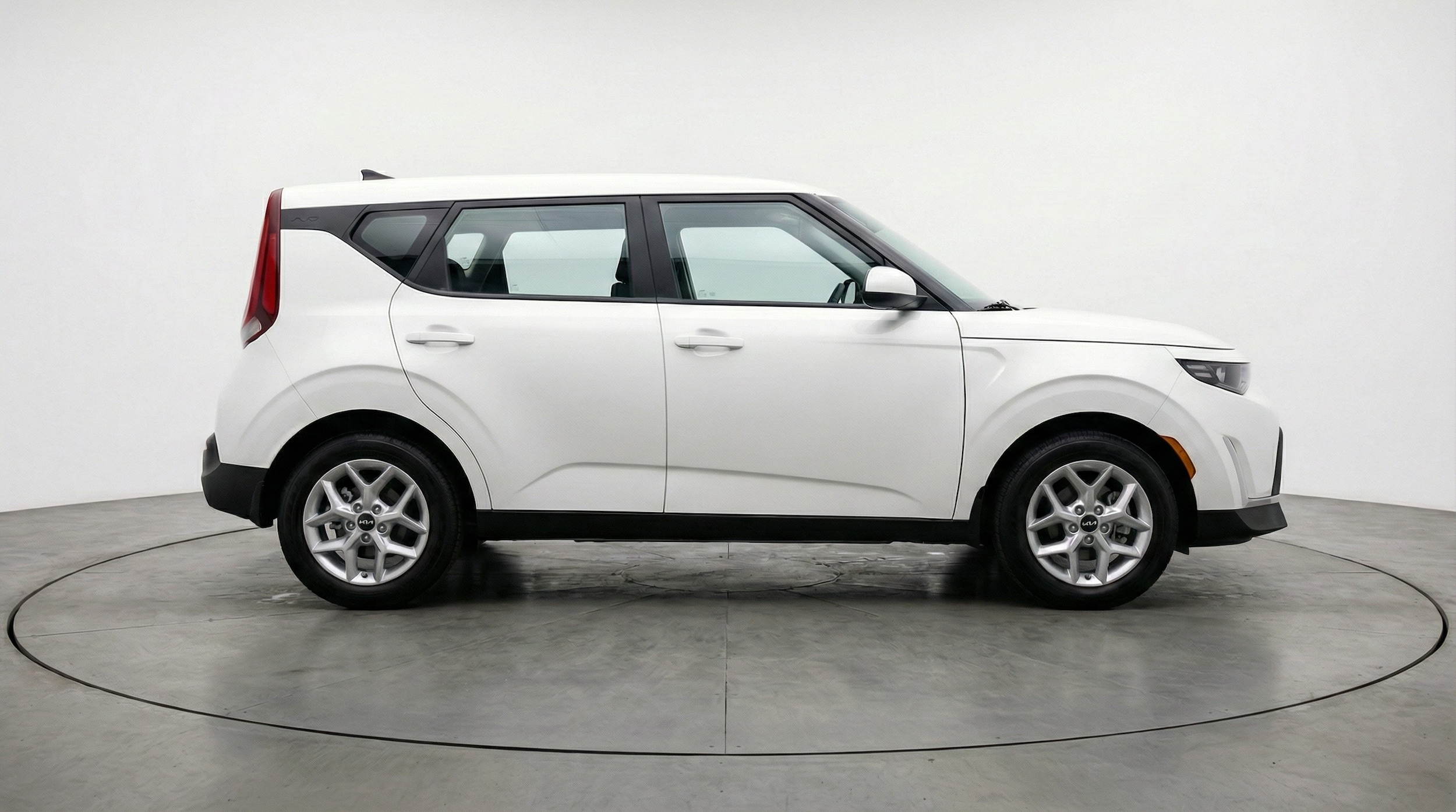 Thumbnail: 2025 Kia Soul - 8