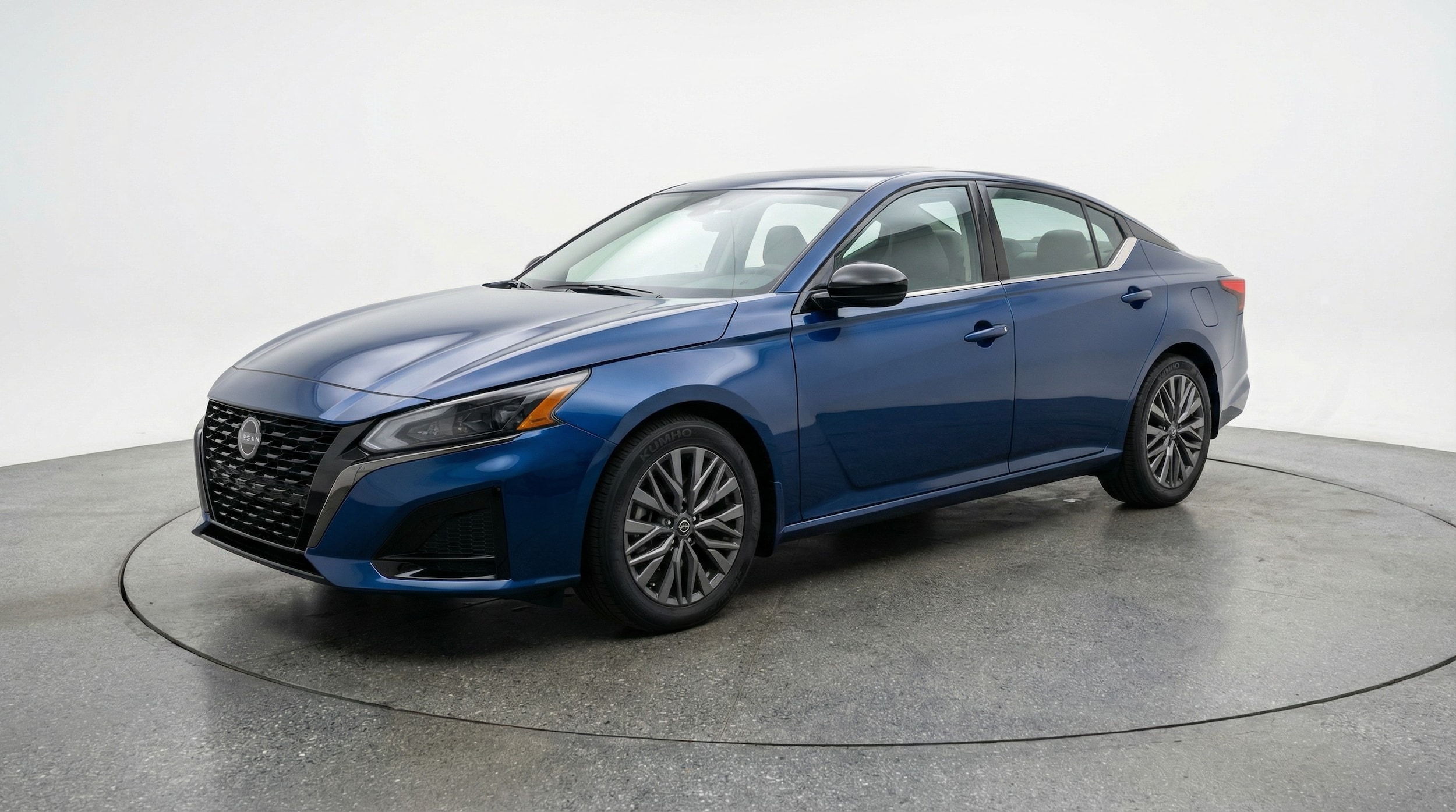 Thumbnail: 2025 Nissan Altima - 3