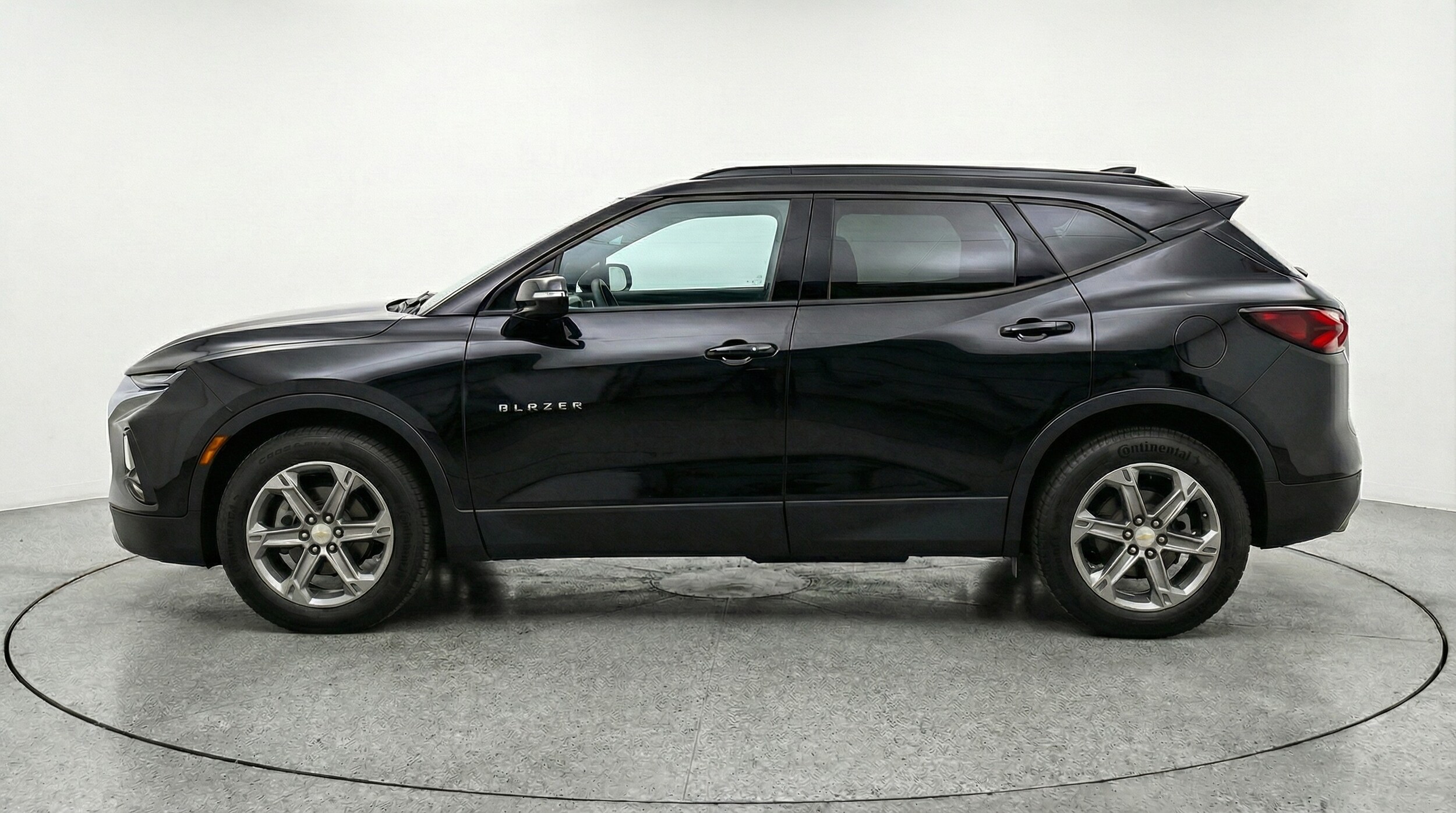 Thumbnail: 2025 Chevrolet Blazer - 4