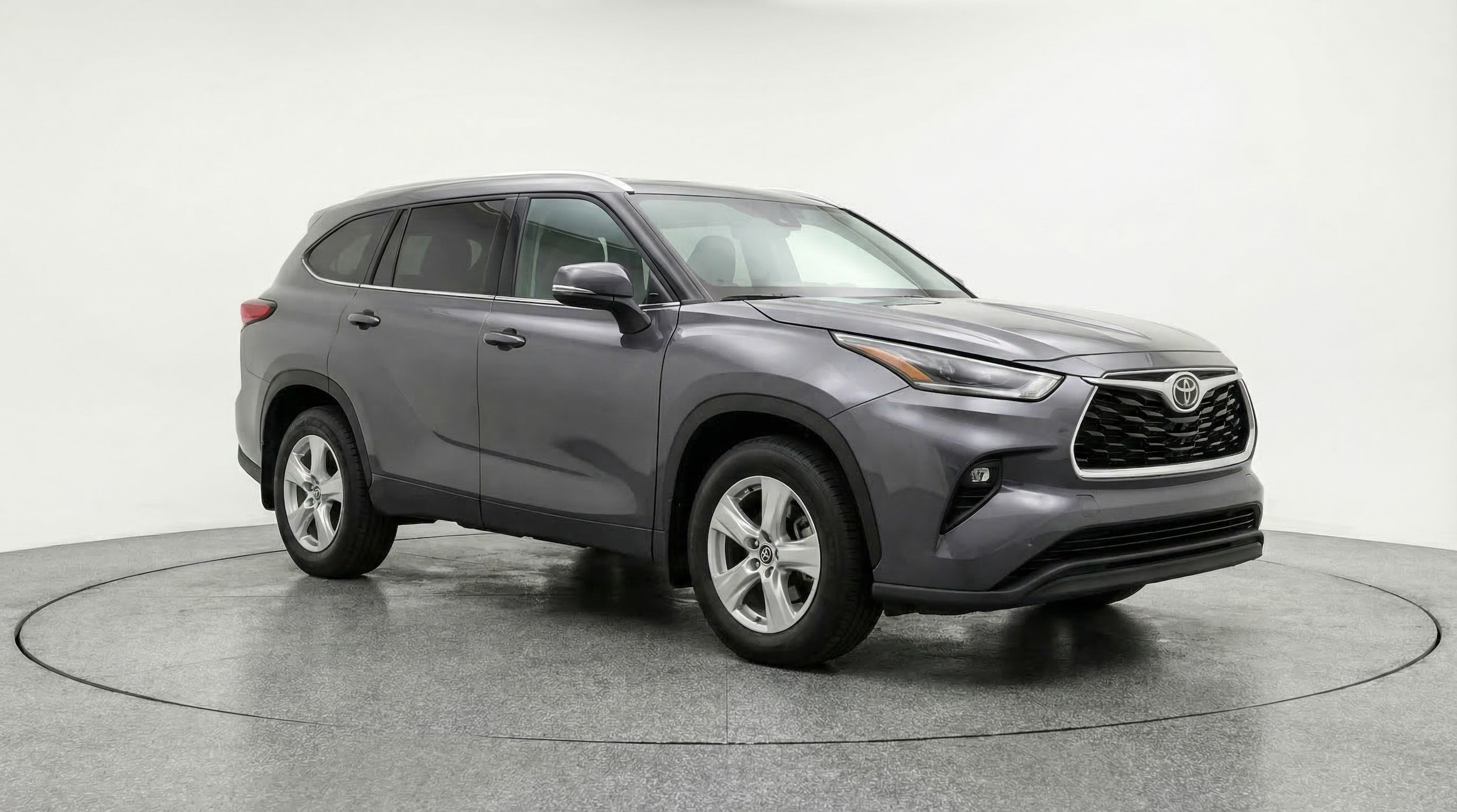 Thumbnail: 2025 Toyota Highlander - 1