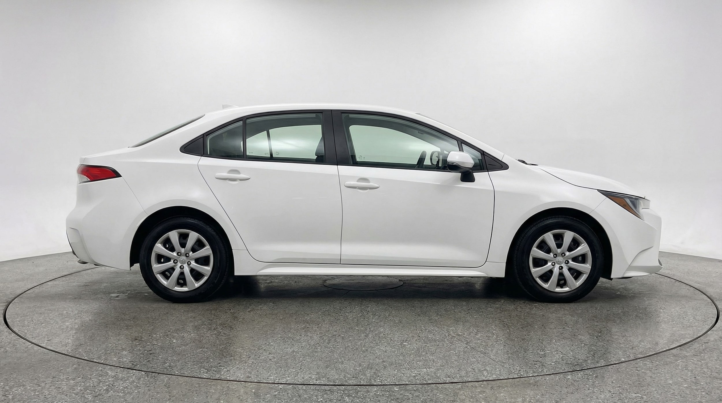 Thumbnail: 2025 Toyota Corolla - 8