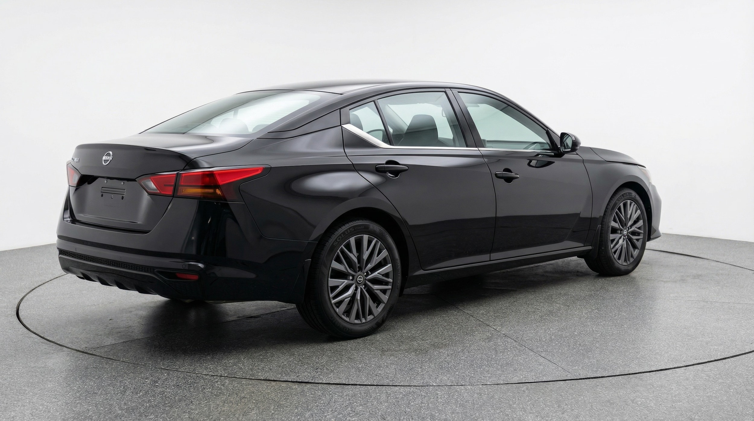 Thumbnail: 2025 Nissan Altima - 7