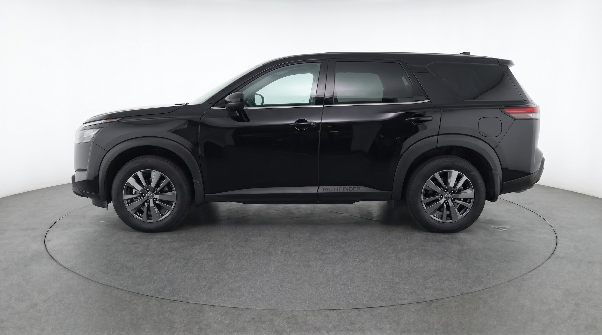 Thumbnail: 2025 Nissan Pathfinder - 4