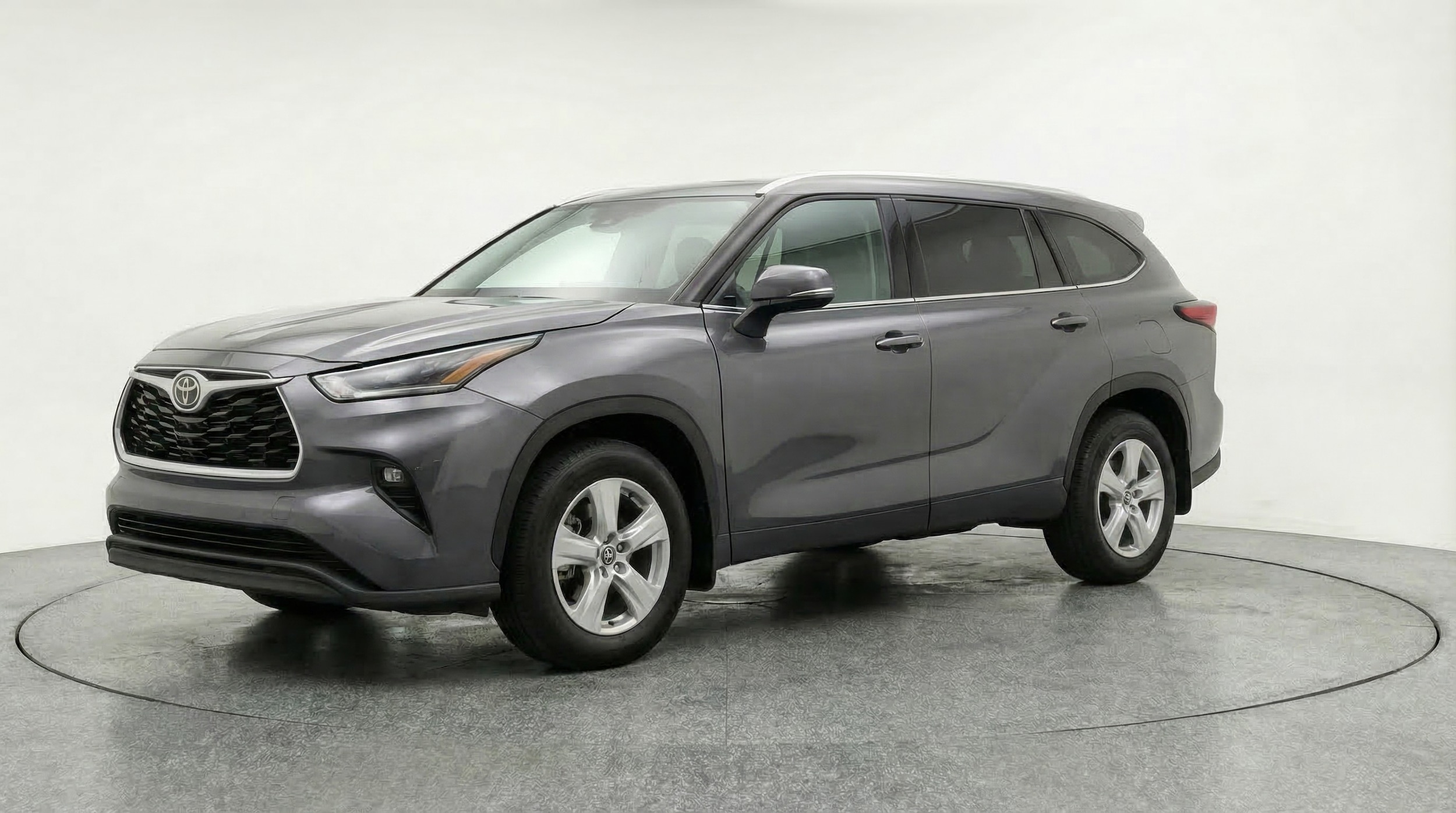 Thumbnail: 2025 Toyota Highlander - 3