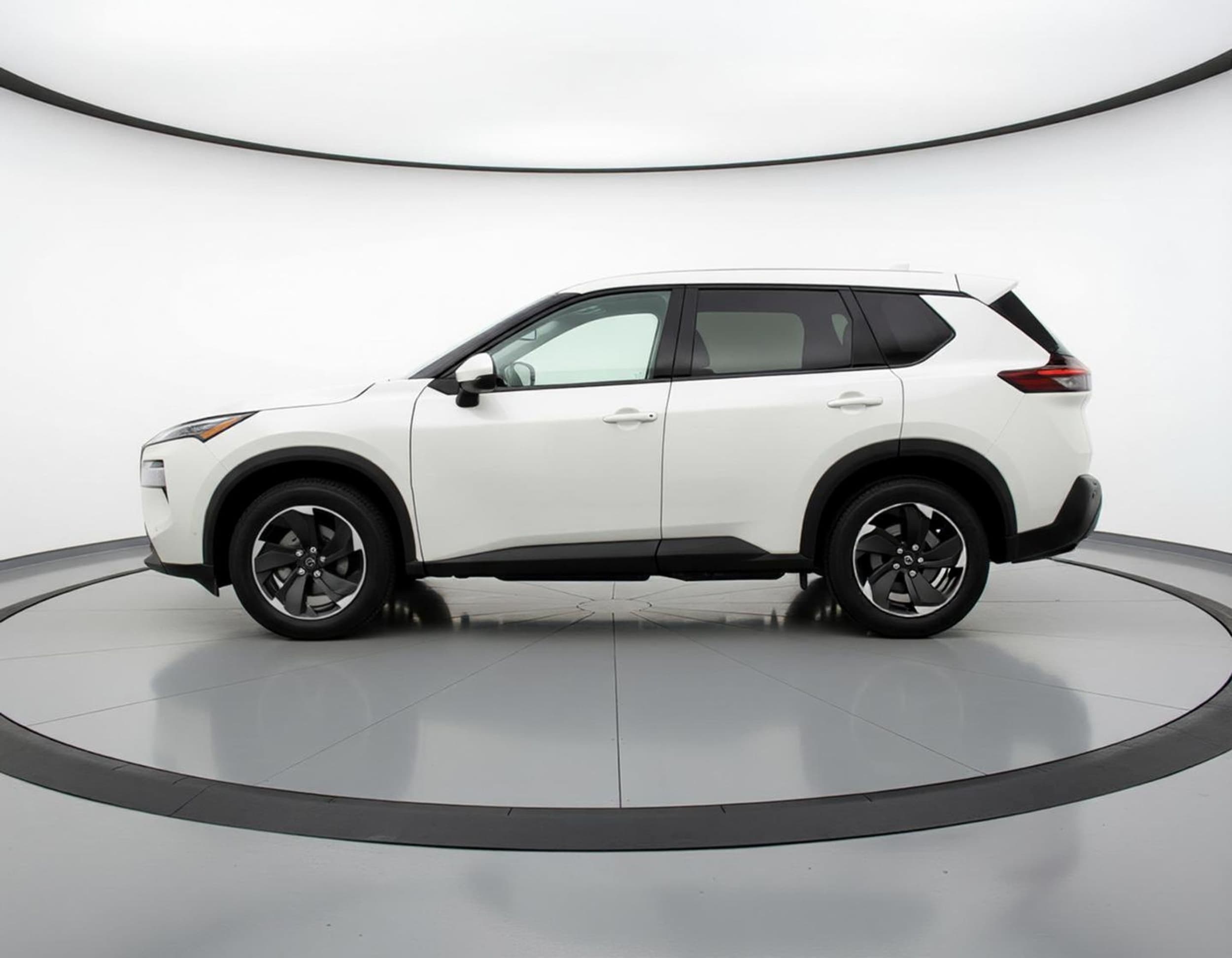 Thumbnail: 2025 Nissan Rogue - 4