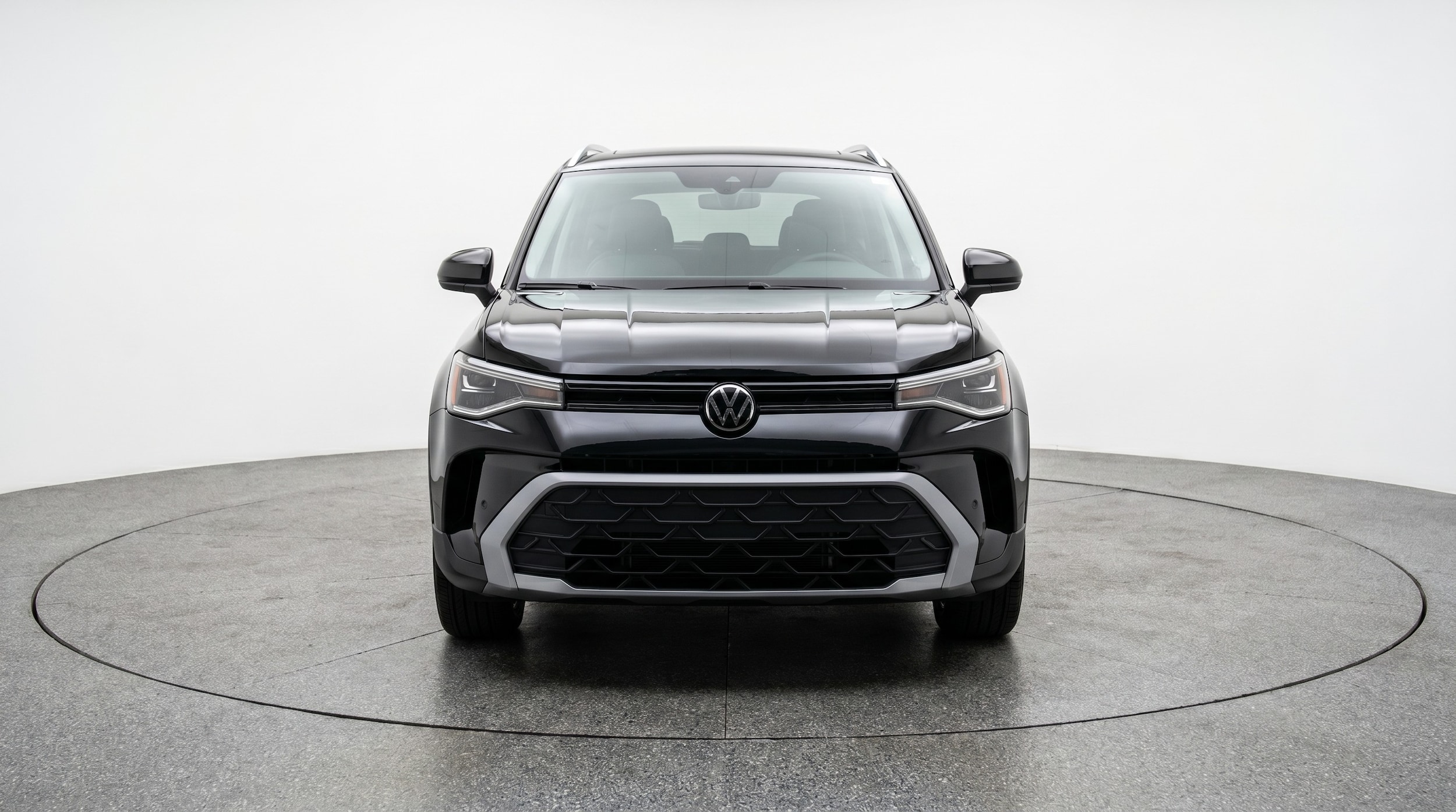 Thumbnail: 2025 Volkswagen Taos - 2