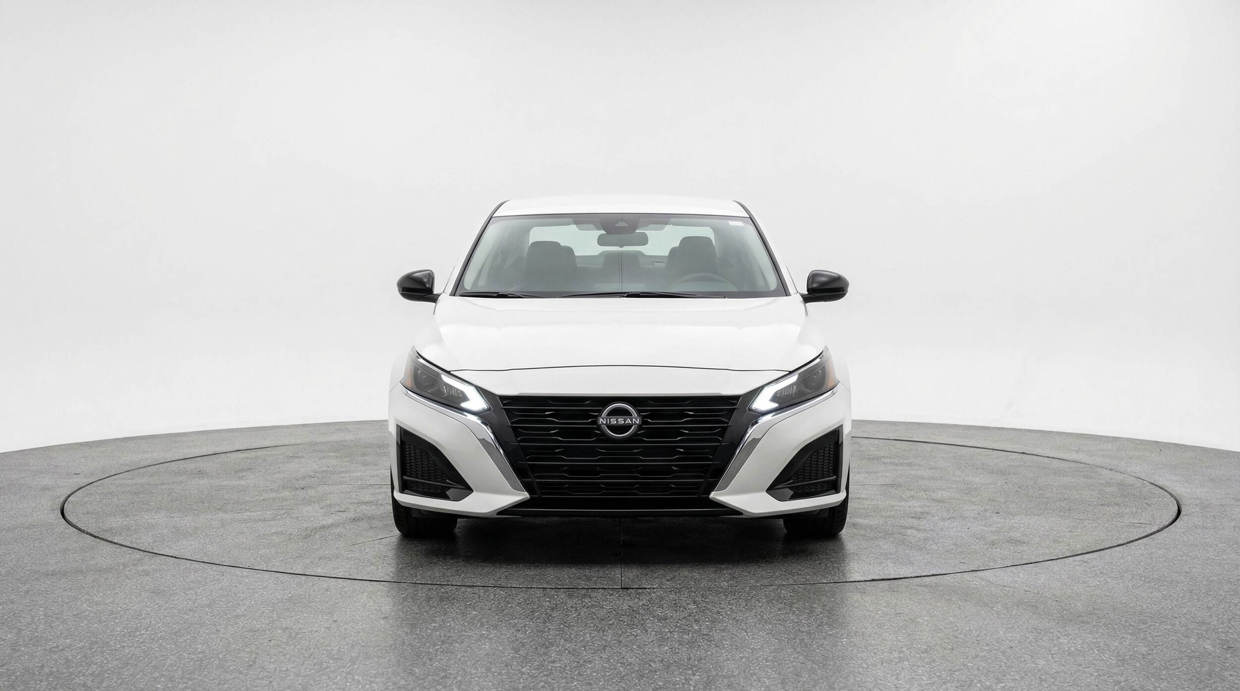 Thumbnail: 2025 Nissan Altima - 2