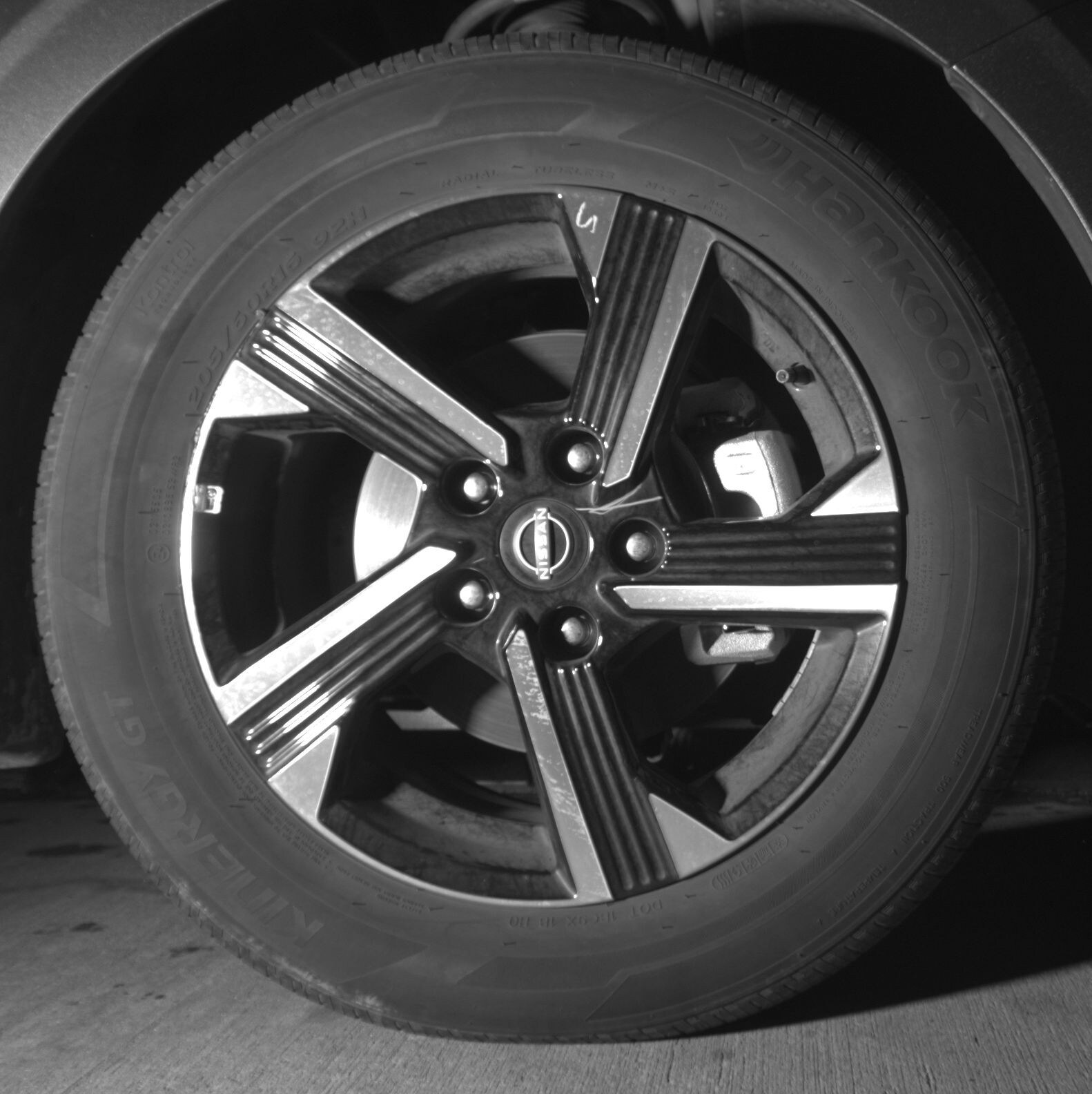 Thumbnail: 2025 Nissan Sentra - 10