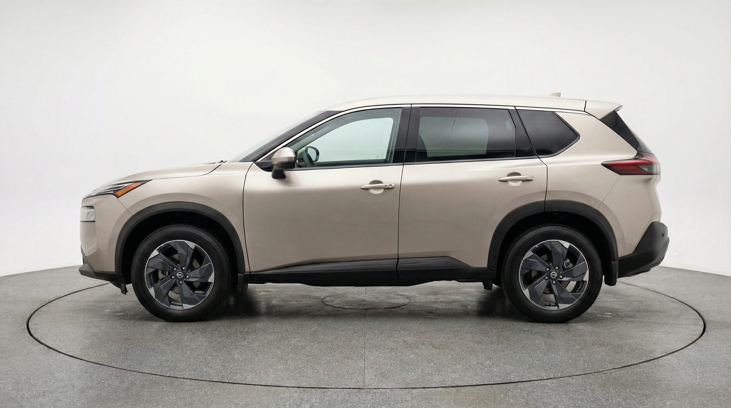 Thumbnail: 2025 Nissan Rogue - 4
