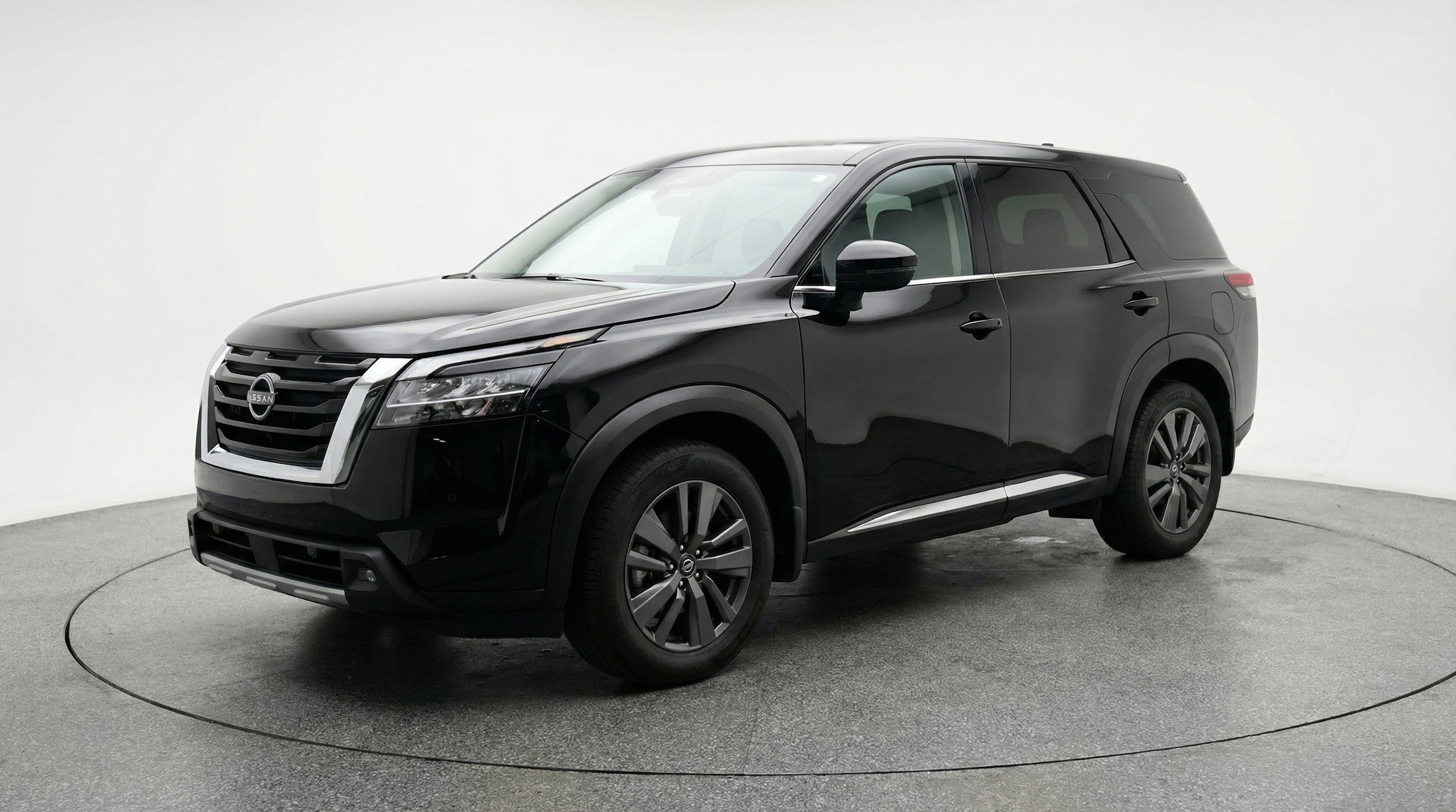 Thumbnail: 2025 Nissan Pathfinder - 3