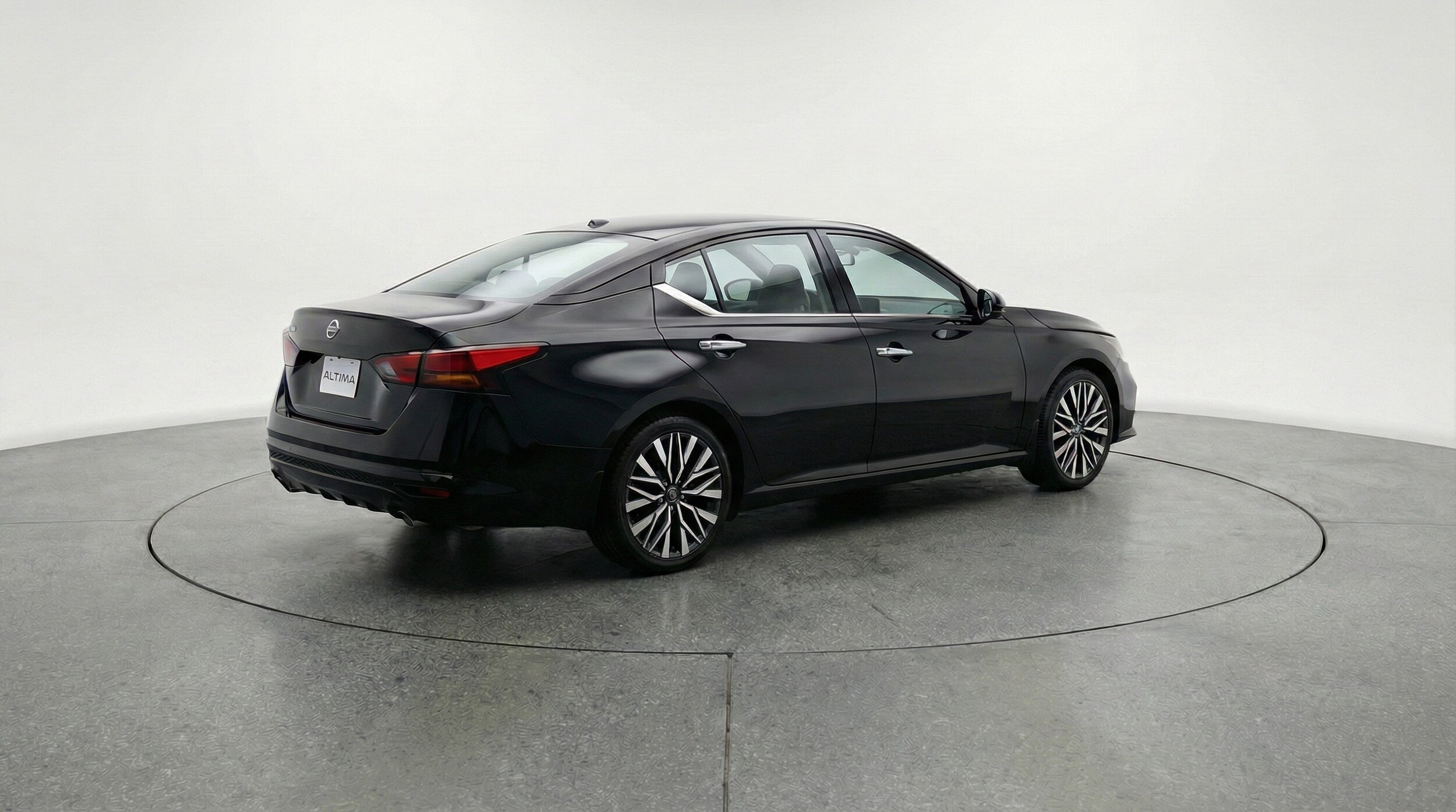 Thumbnail: 2025 Nissan Altima - 7