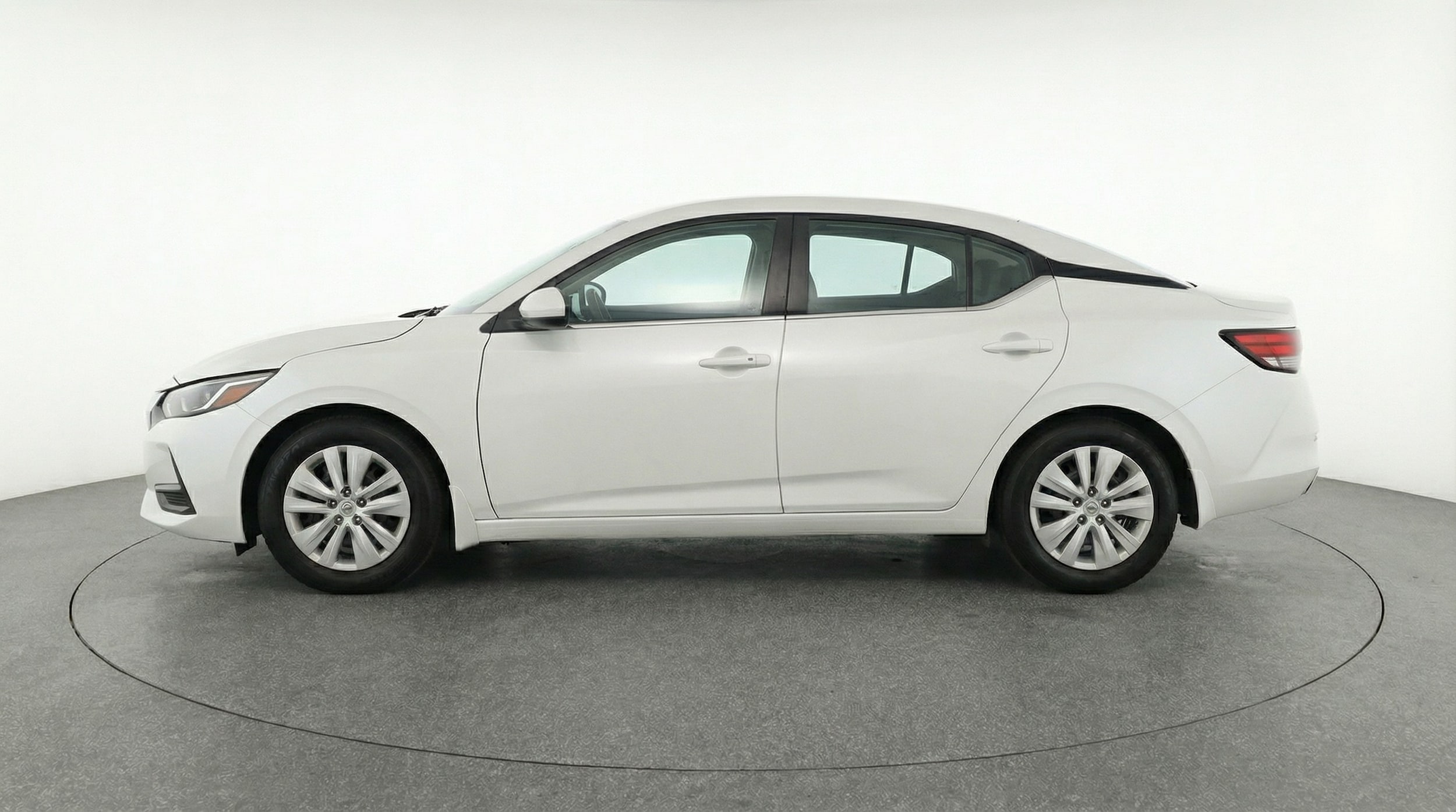 Thumbnail: 2025 Nissan Sentra - 4