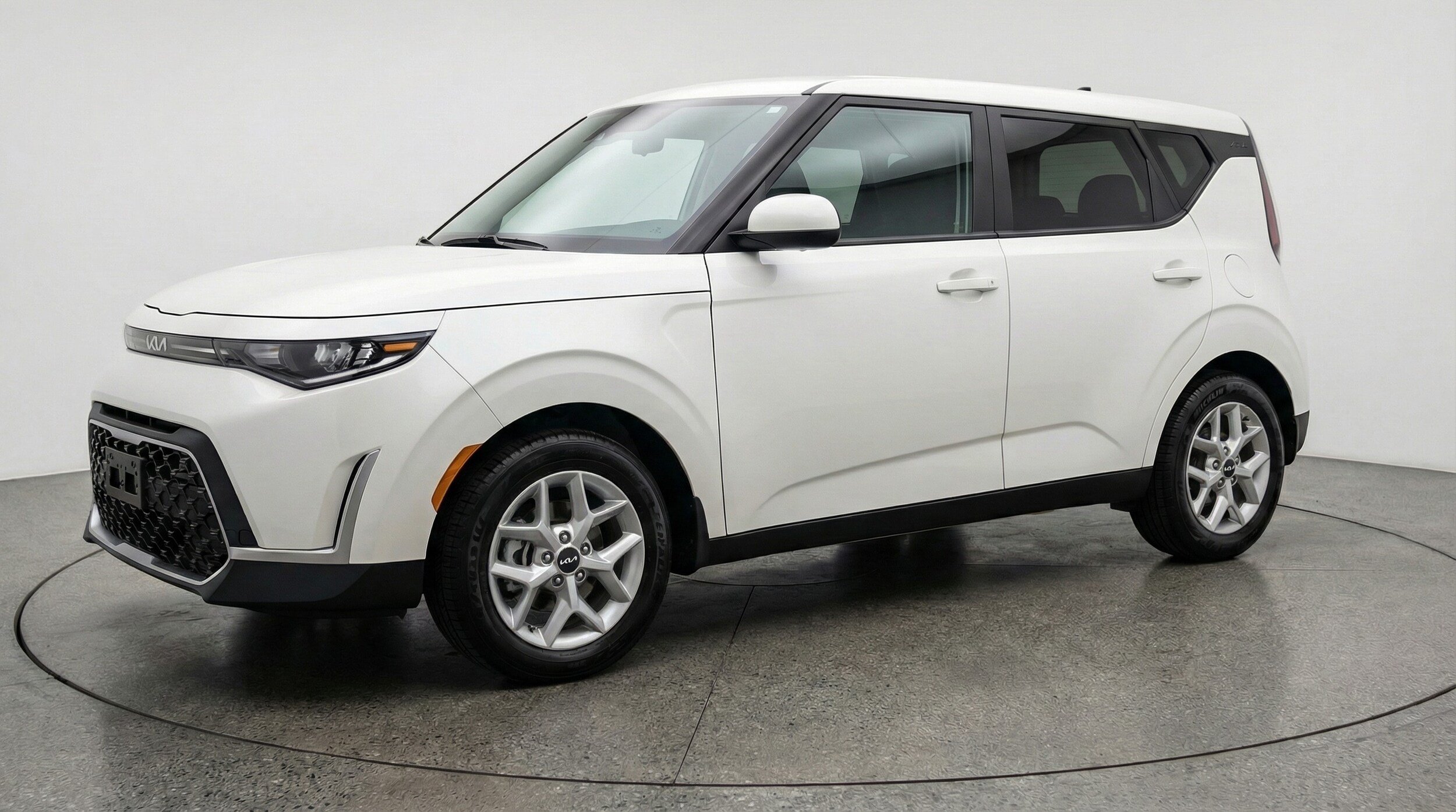 Thumbnail: 2025 Kia Soul - 3