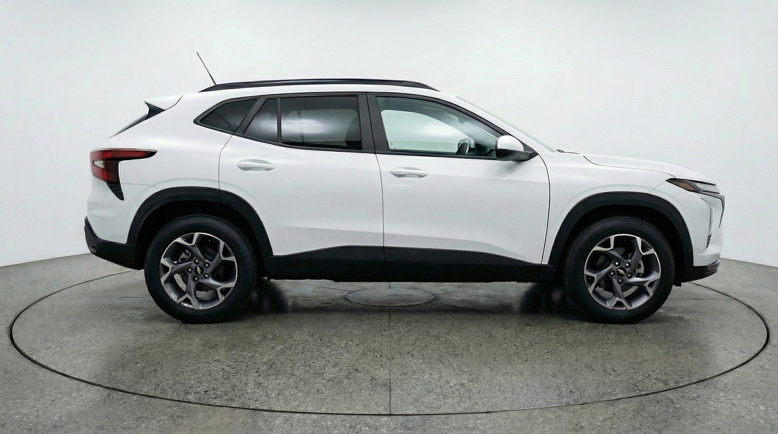 Thumbnail: 2025 Chevrolet Trax - 11