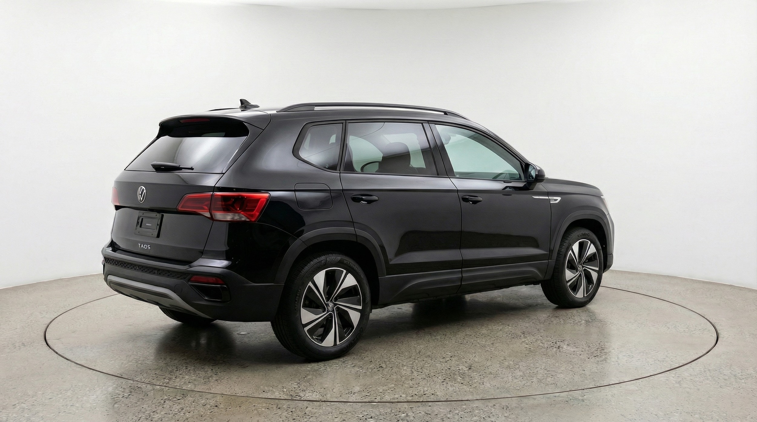 Thumbnail: 2025 Volkswagen Taos - 7