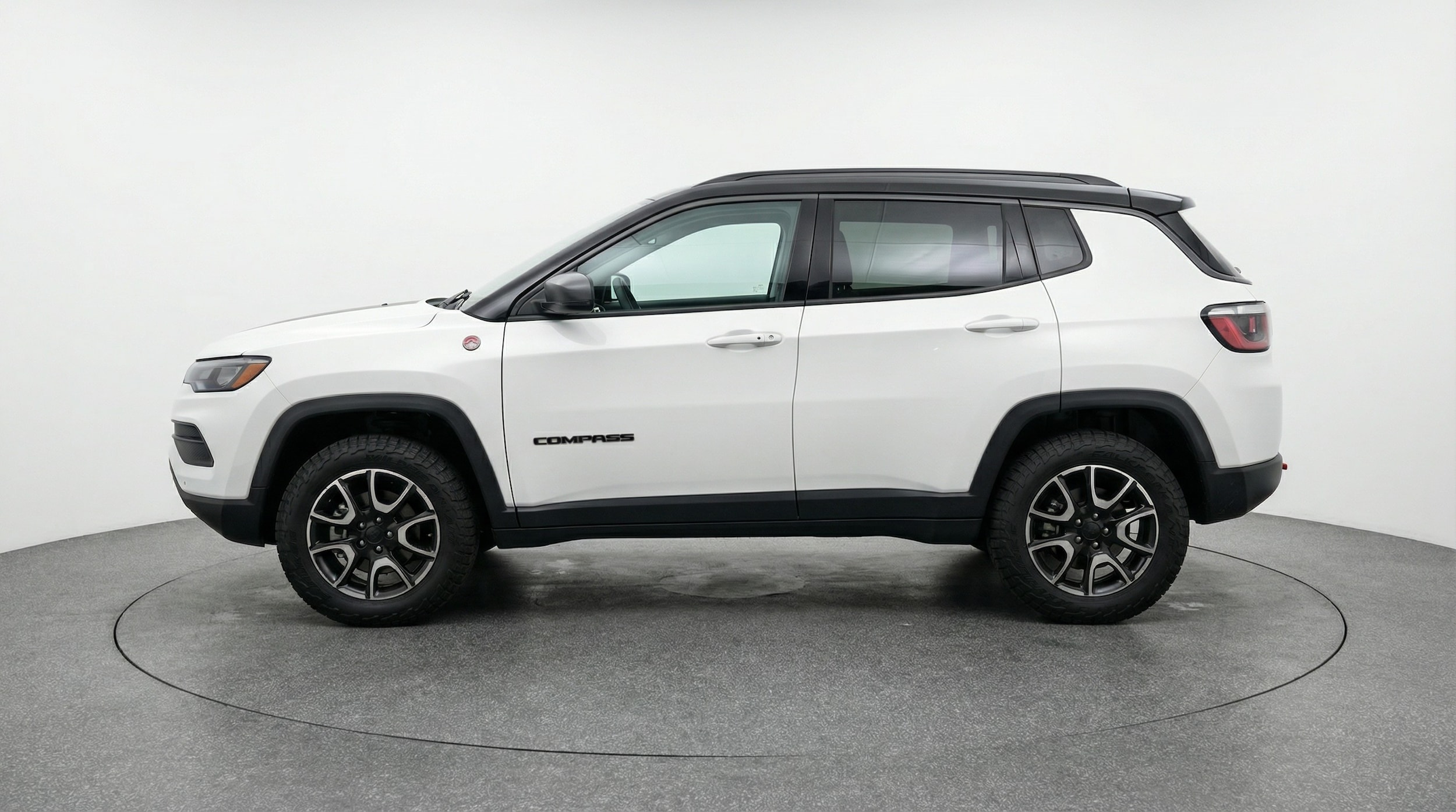 Thumbnail: 2025 Jeep Compass - 4