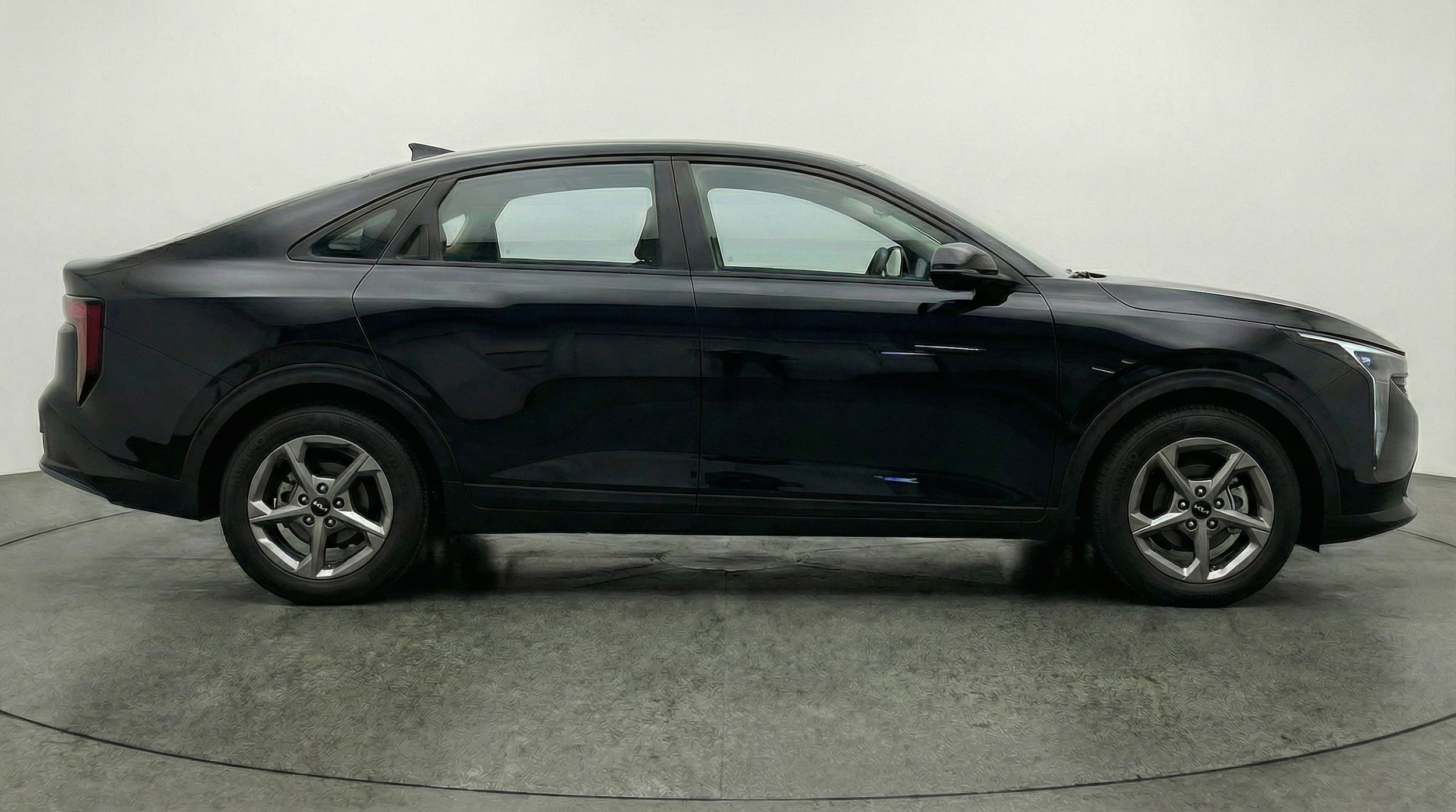 Thumbnail: 2025 Kia K4 - 8