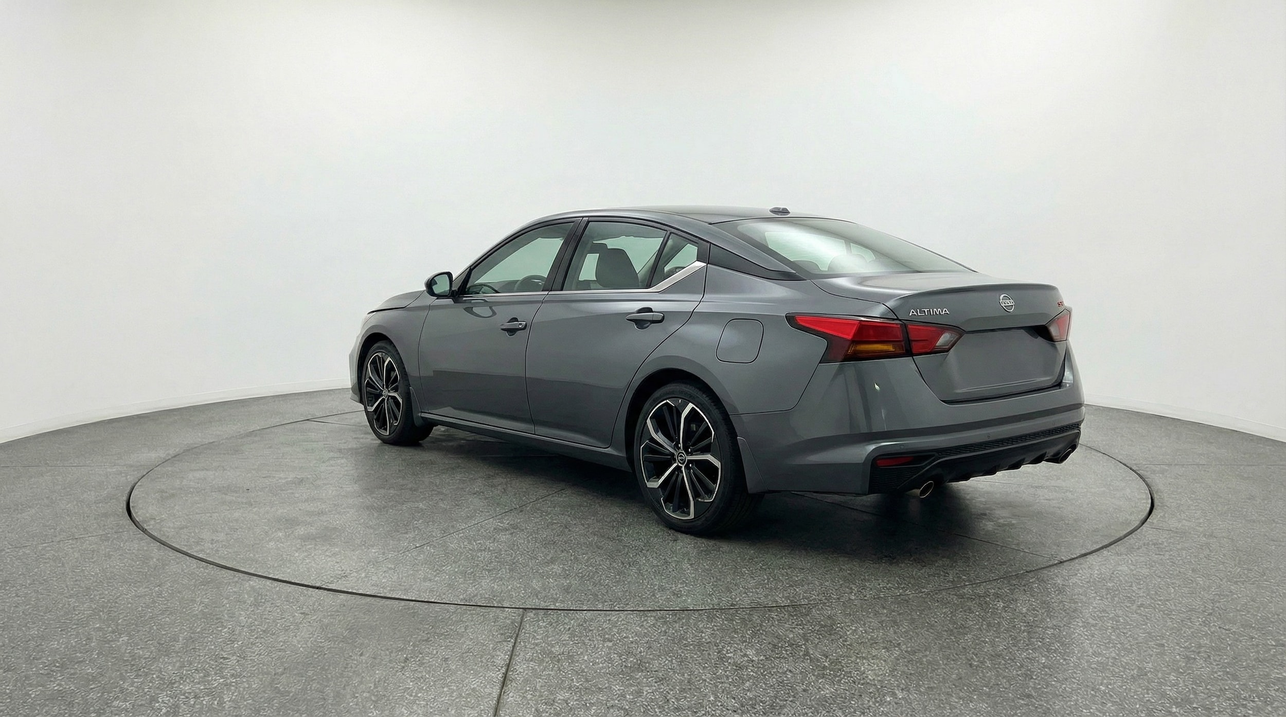 Thumbnail: 2025 Nissan Altima - 5