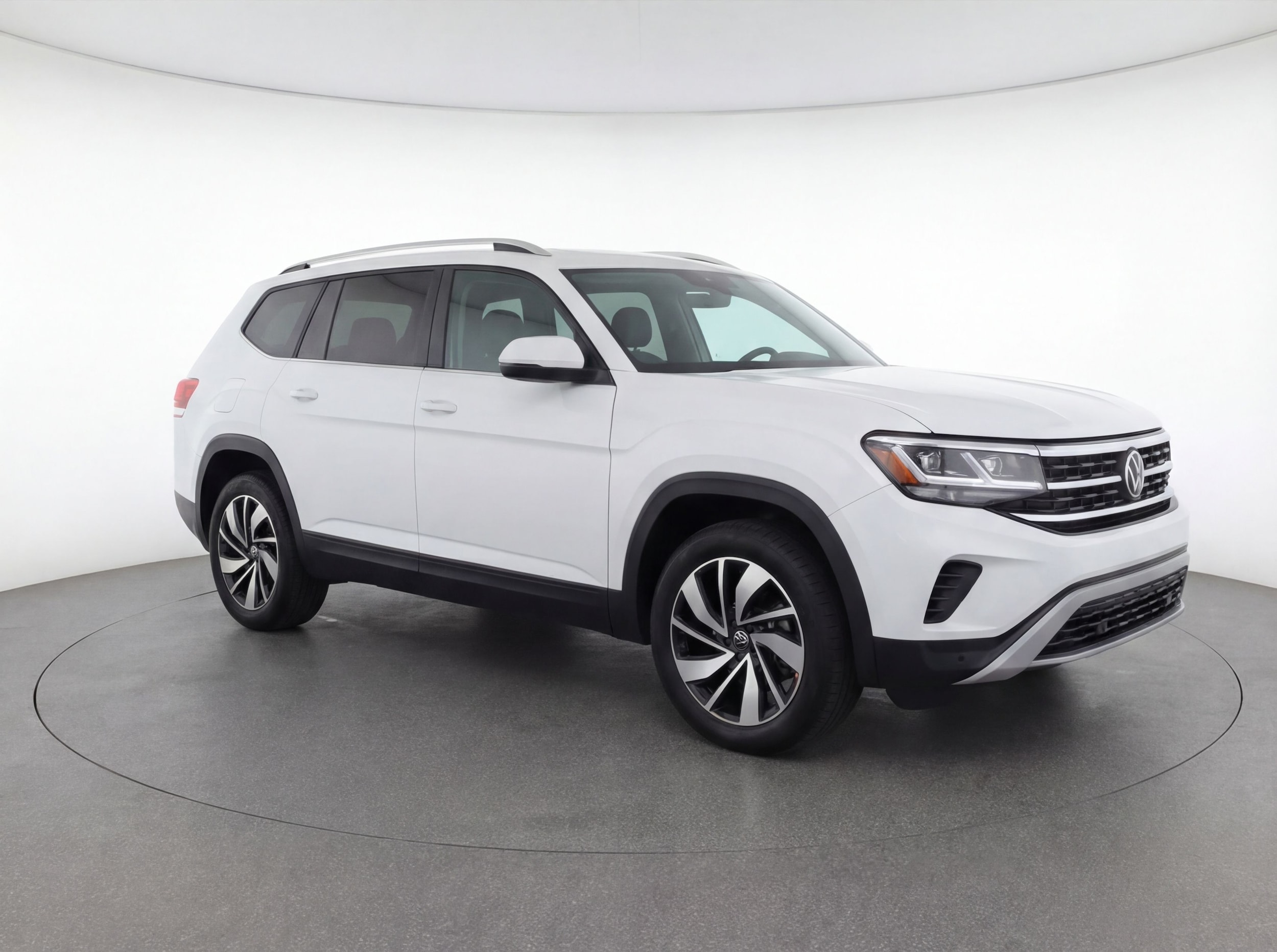 Thumbnail: 2025 Volkswagen Atlas - 1