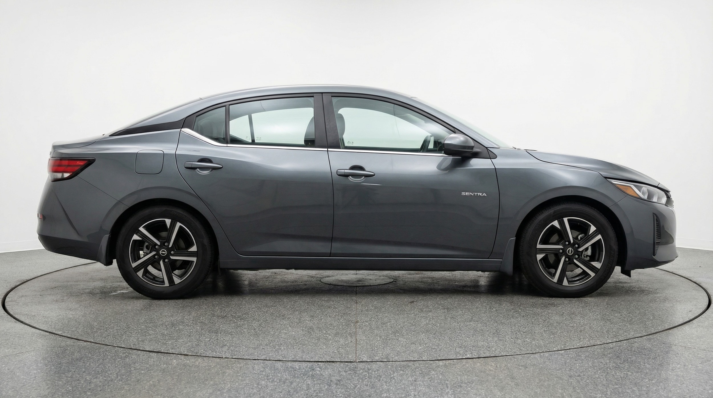 Thumbnail: 2025 Nissan Sentra - 8