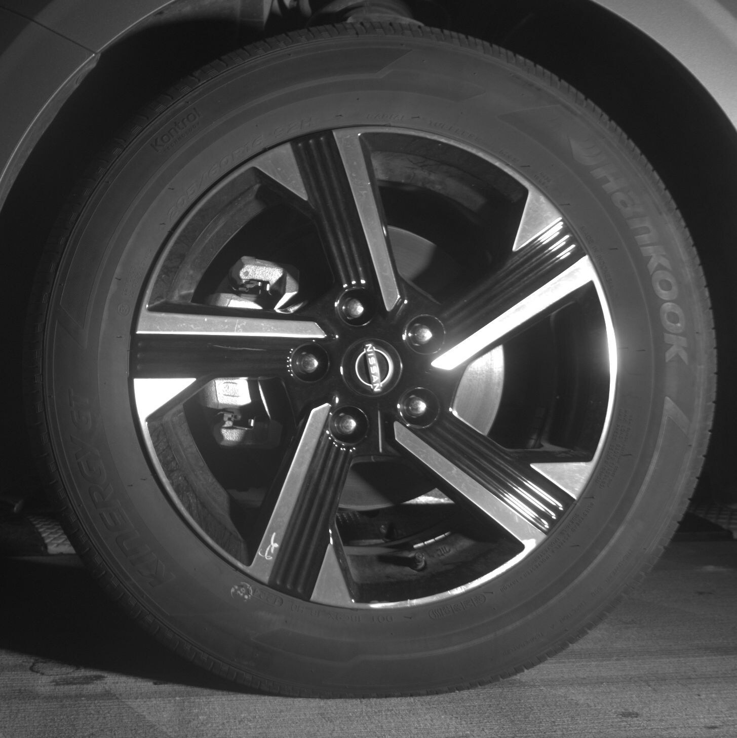 Thumbnail: 2025 Nissan Sentra - 9