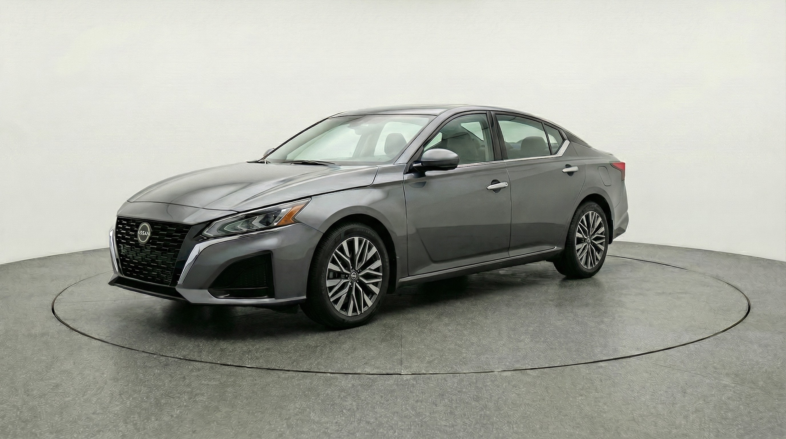 Thumbnail: 2025 Nissan Altima - 1