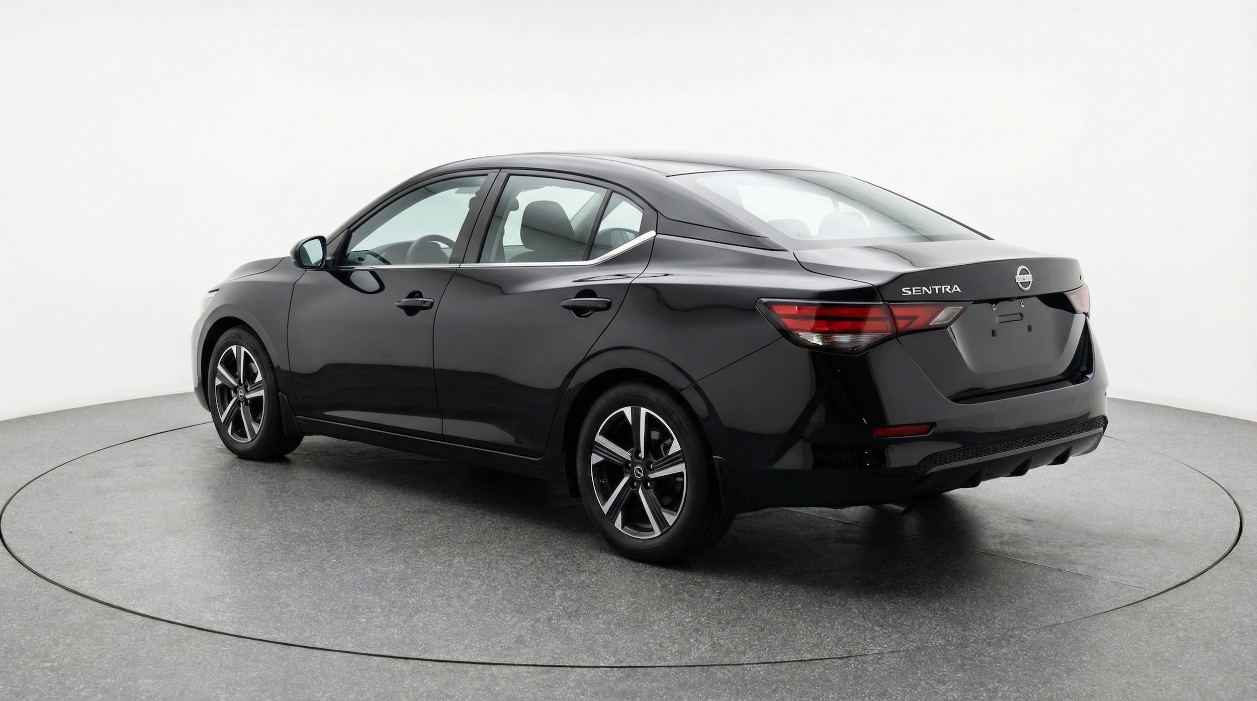 Thumbnail: 2025 Nissan Sentra - 5