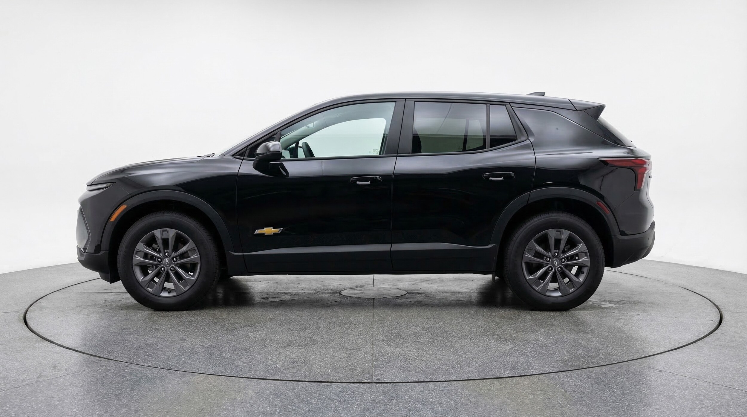 Thumbnail: 2025 Chevrolet Equinox - 4