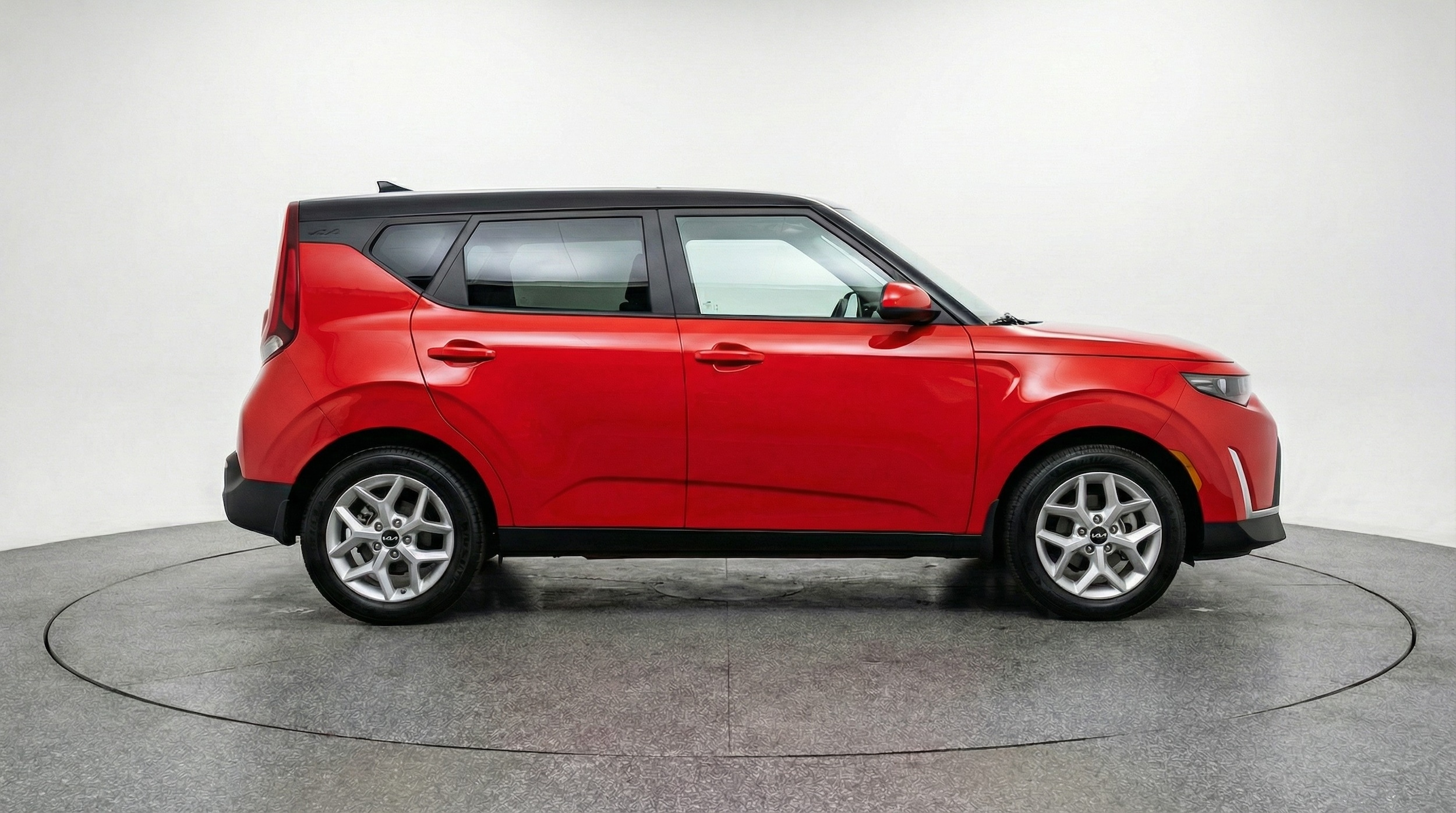 Thumbnail: 2025 Kia Soul - 8