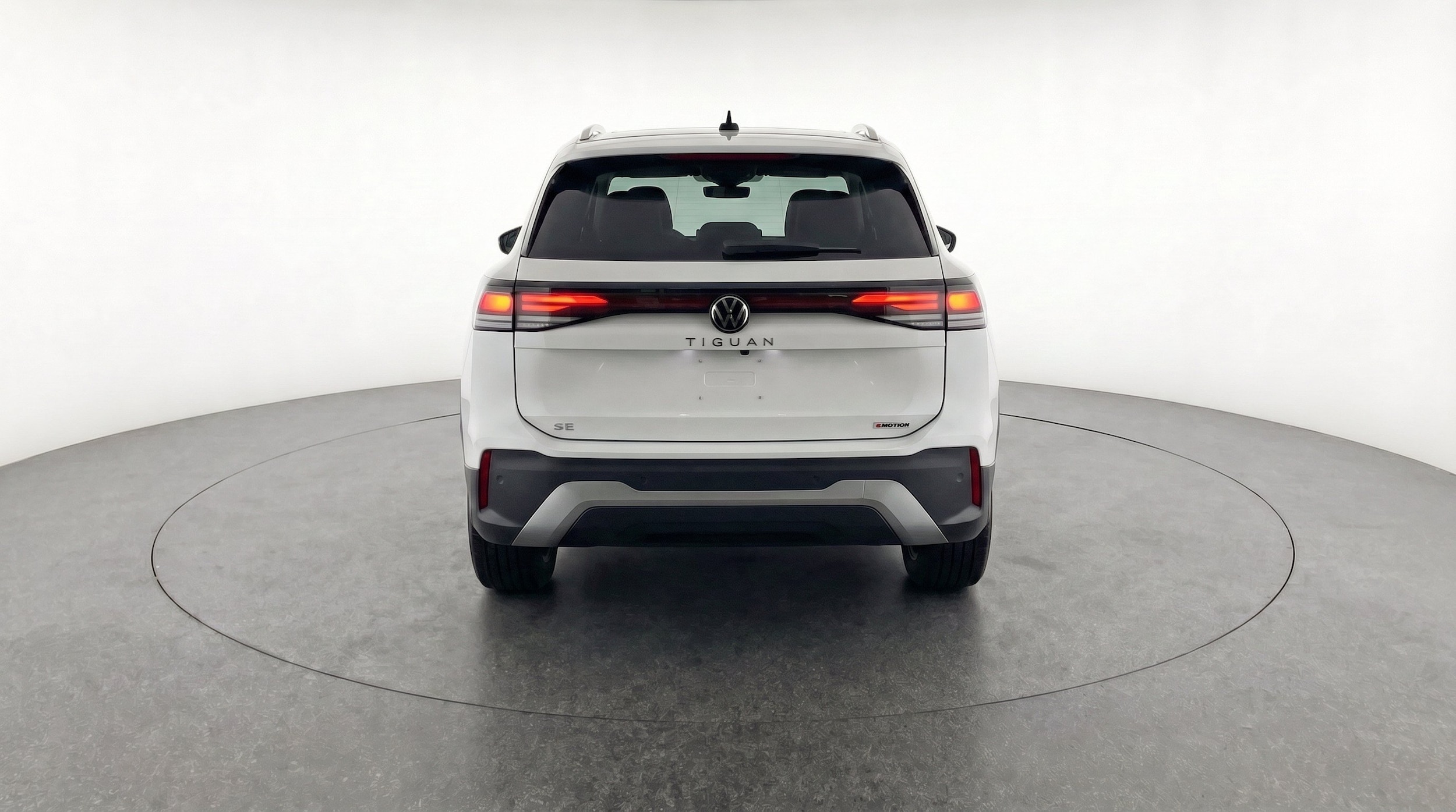 Thumbnail: 2026 Volkswagen Tiguan - 7