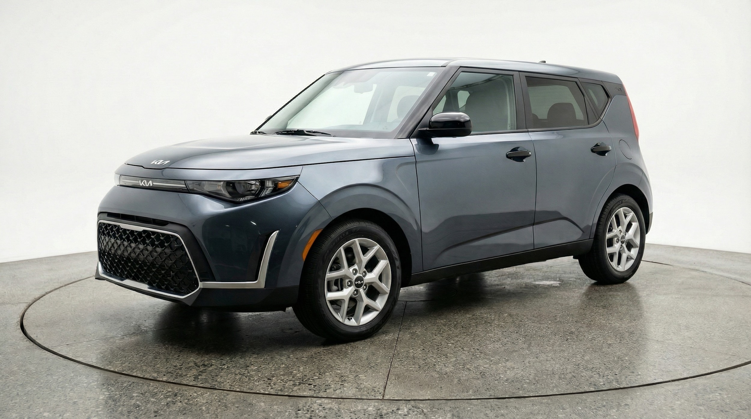 Thumbnail: 2025 Kia Soul - 3