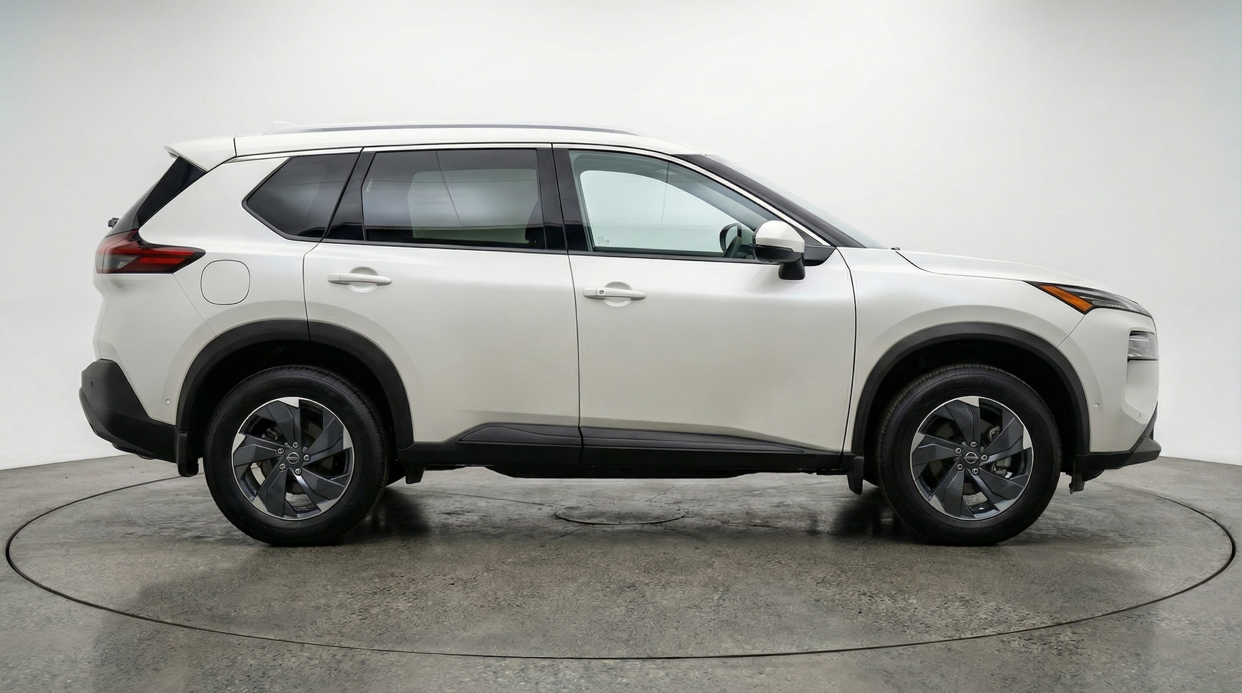 Thumbnail: 2025 Nissan Rogue - 8