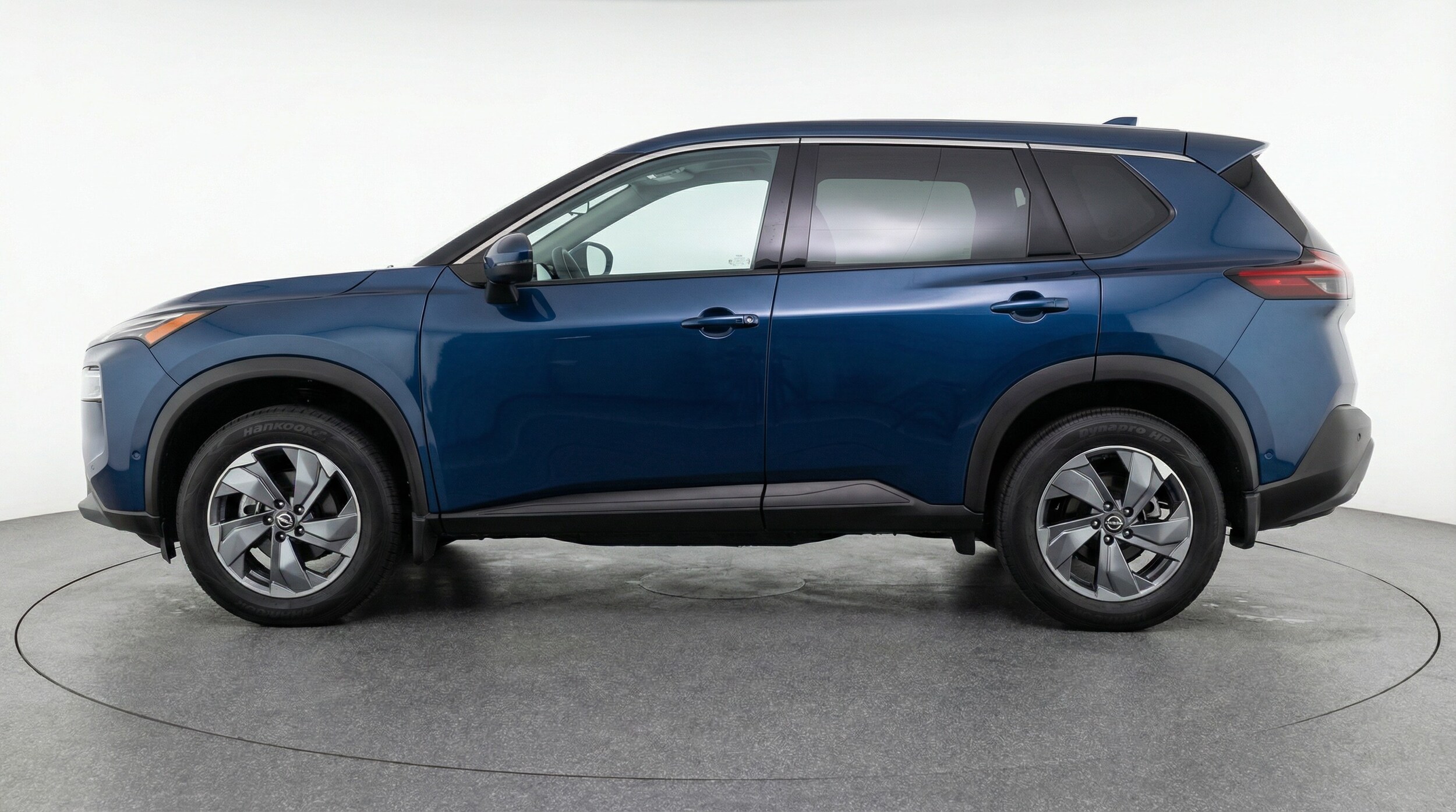 Thumbnail: 2025 Nissan Rogue - 4