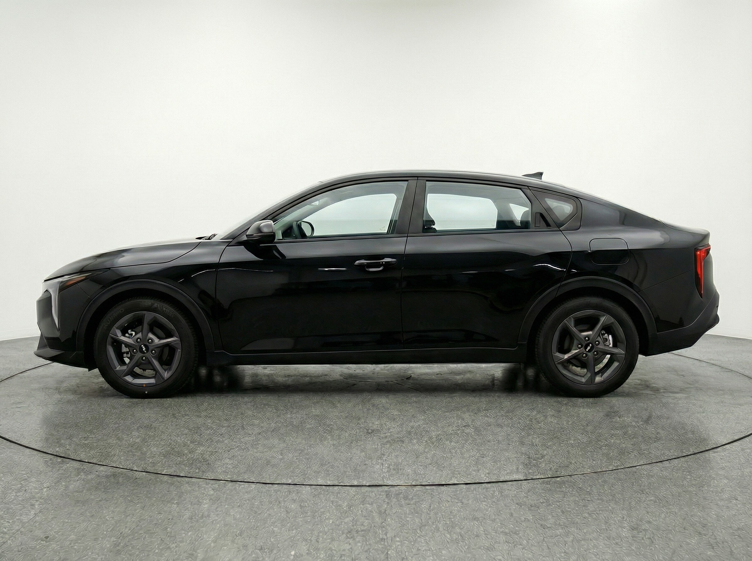 Thumbnail: 2025 Kia K4 - 4
