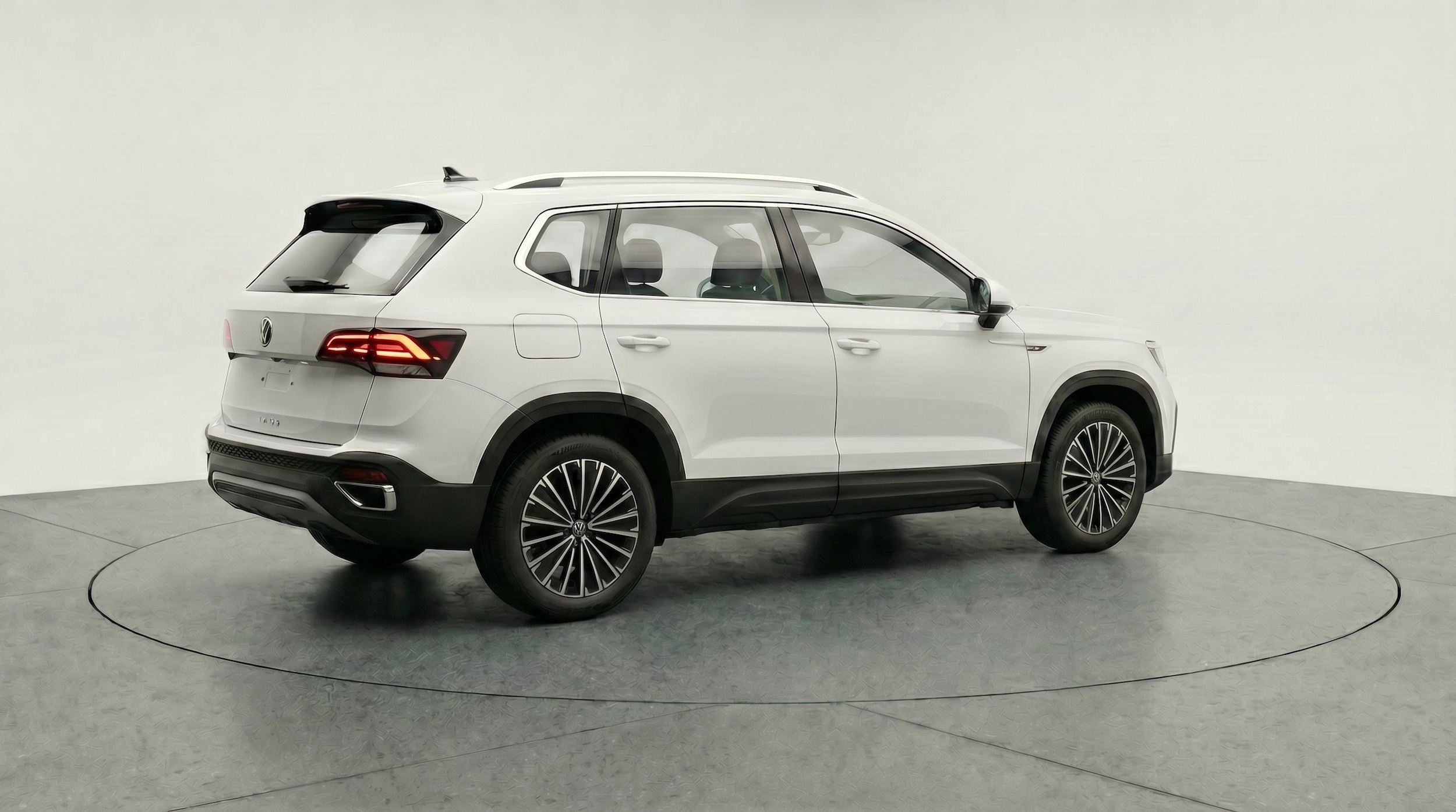Thumbnail: 2026 Volkswagen Taos - 9