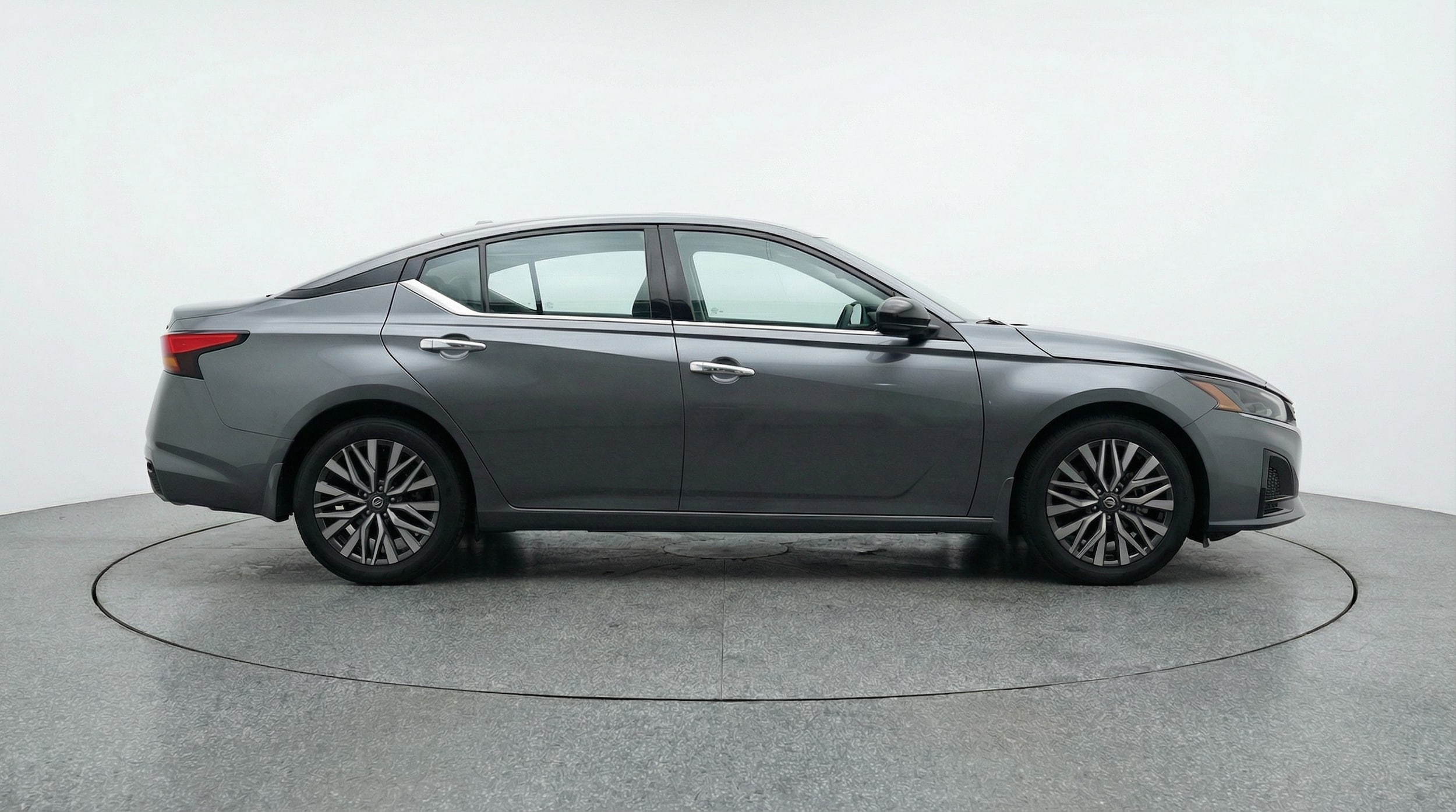 Thumbnail: 2025 Nissan Altima - 8