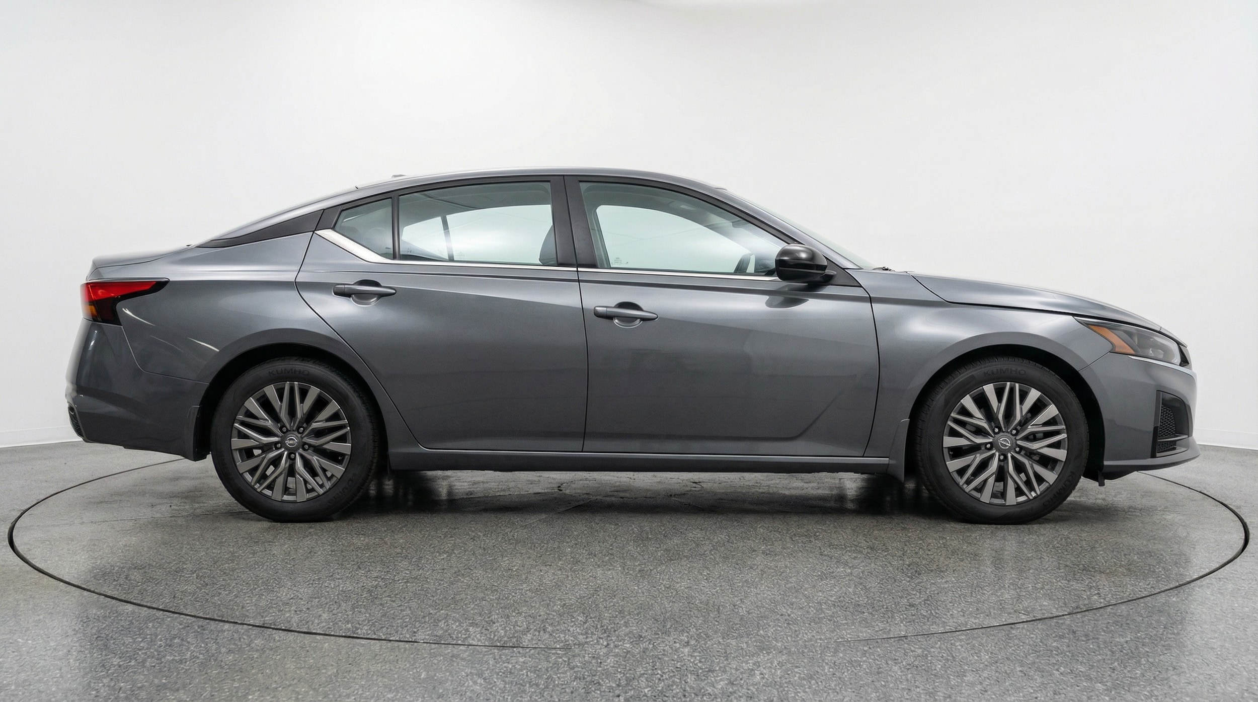 Thumbnail: 2025 Nissan Altima - 8