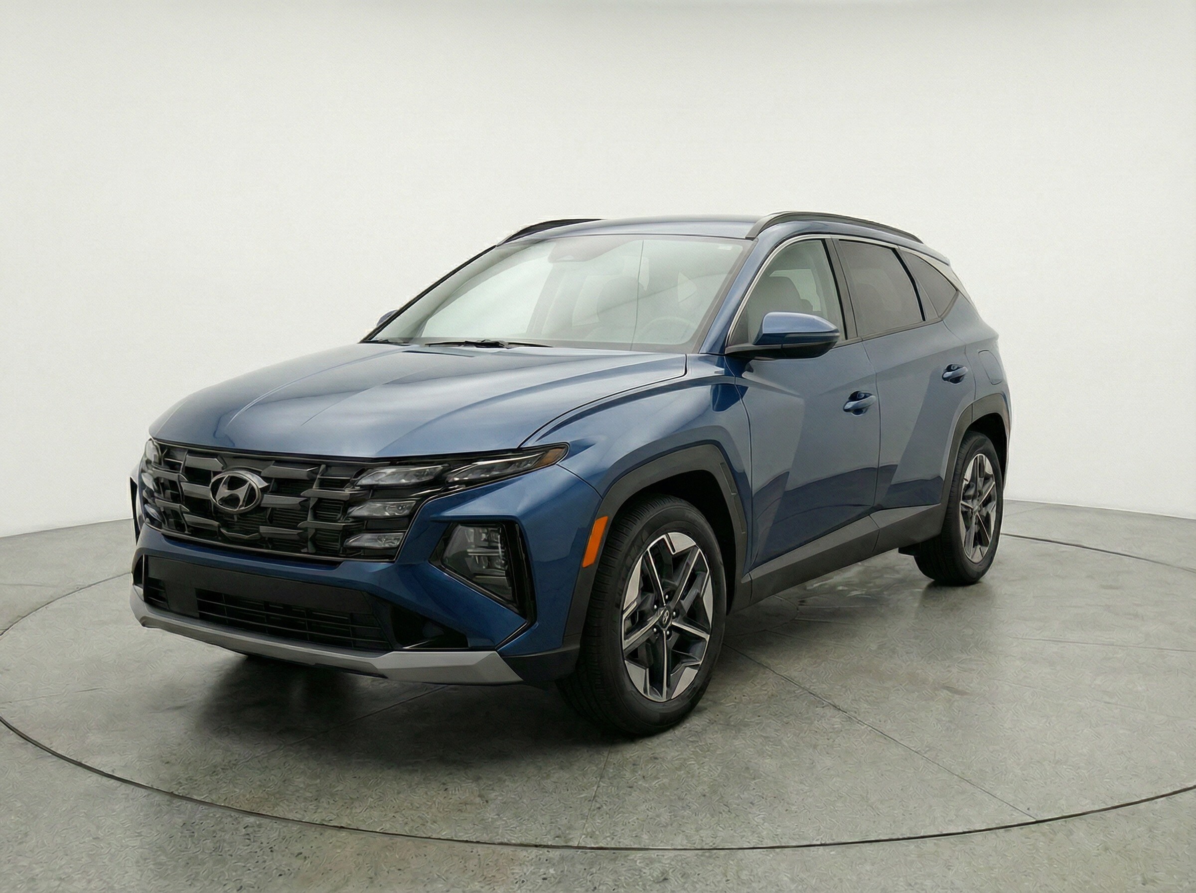 Thumbnail: 2025 Hyundai Tucson - 3