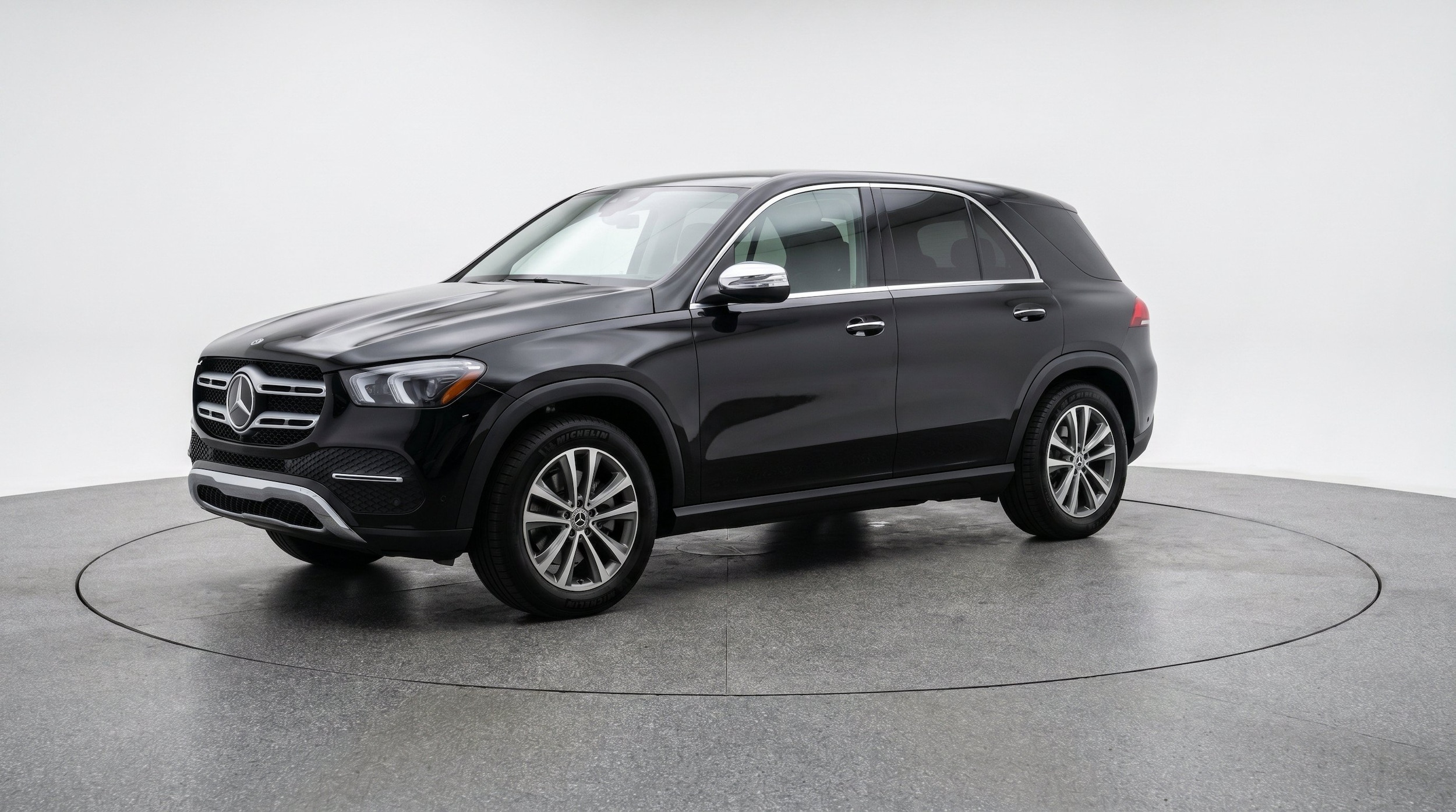 Thumbnail: 2026 Mercedes-Benz GLE - 3