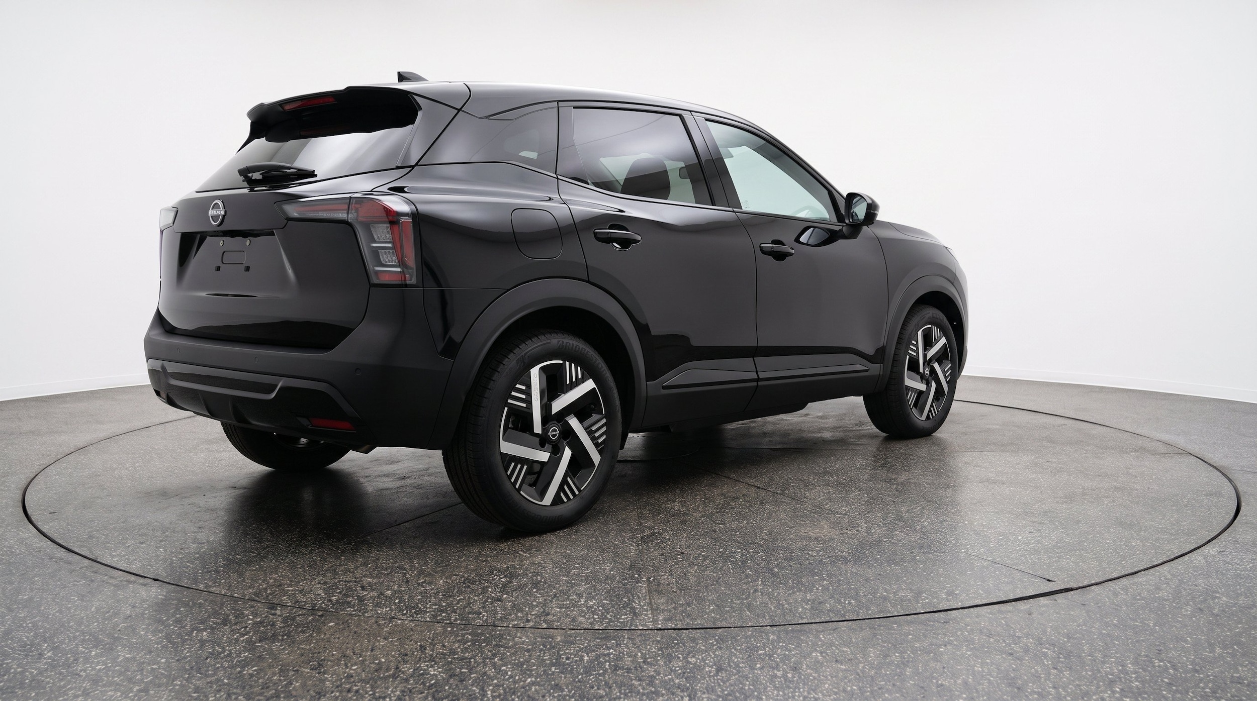 Thumbnail: 2026 Nissan Kicks - 9