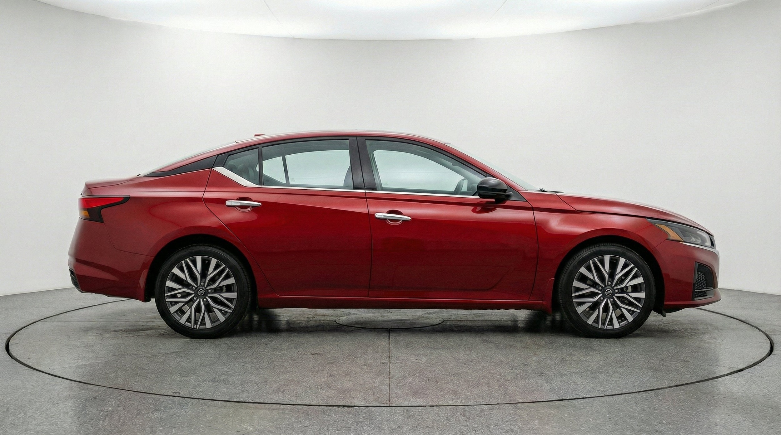 Thumbnail: 2025 Nissan Altima - 11