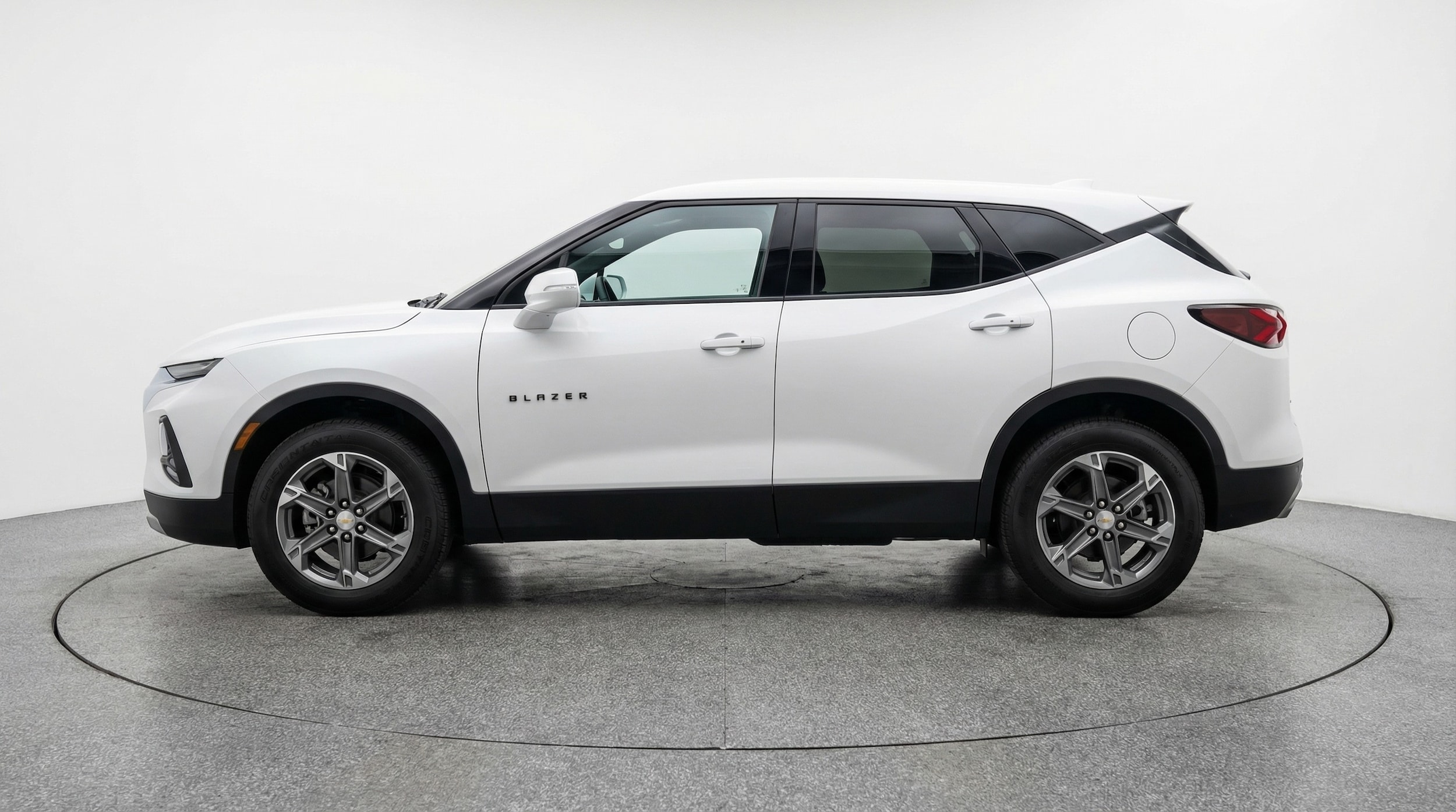 Thumbnail: 2025 Chevrolet Blazer - 4