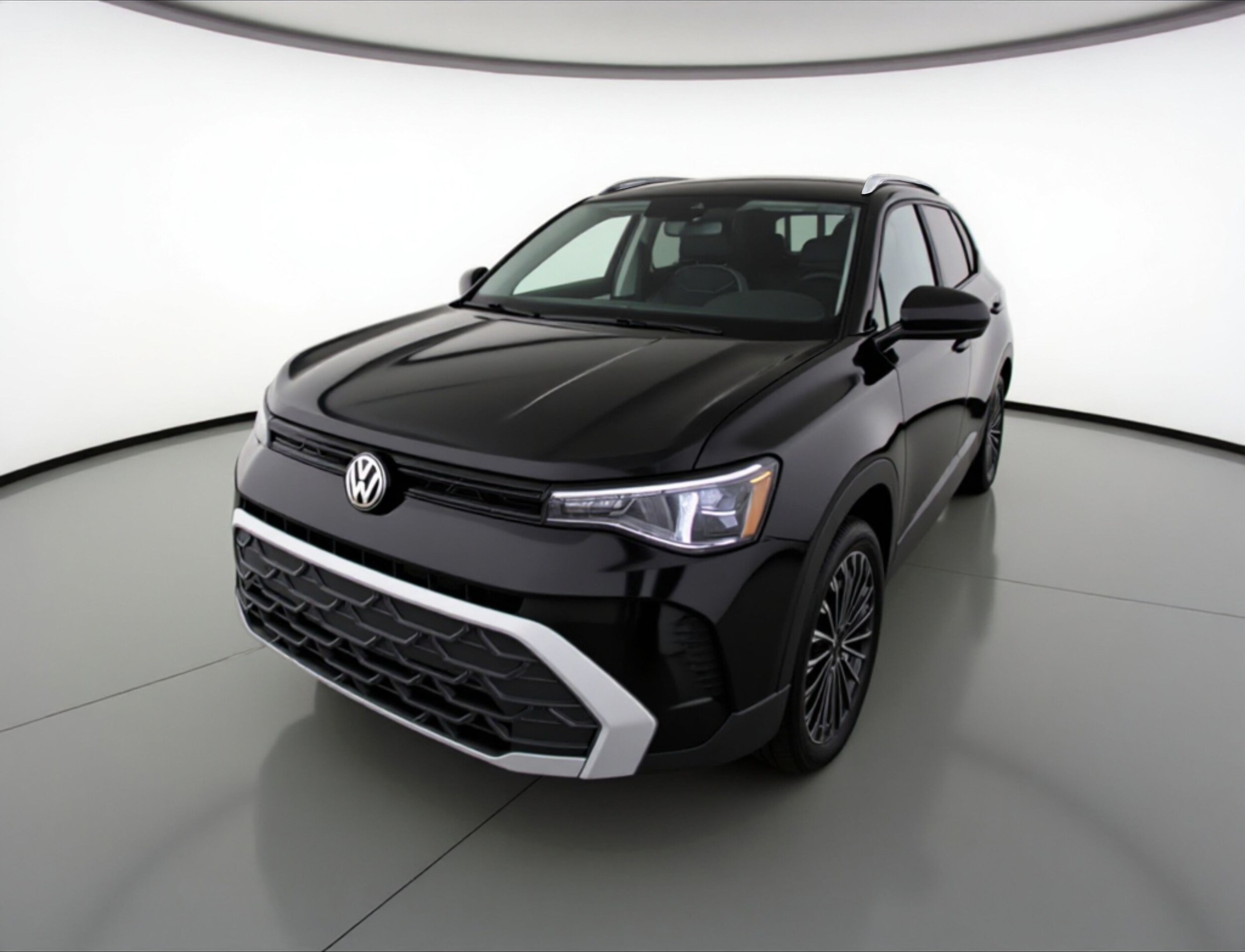 Thumbnail: 2025 Volkswagen Taos - 3